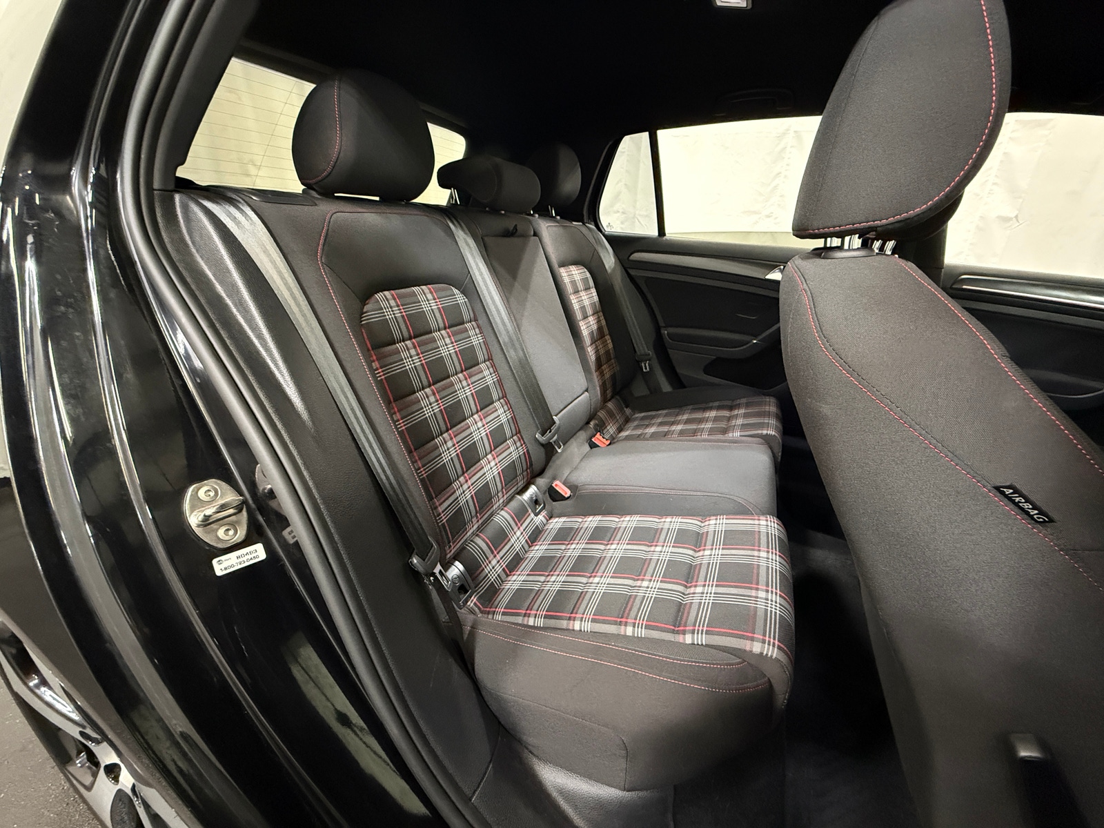 Thumbnail: 2018 Volkswagen Golf - 6