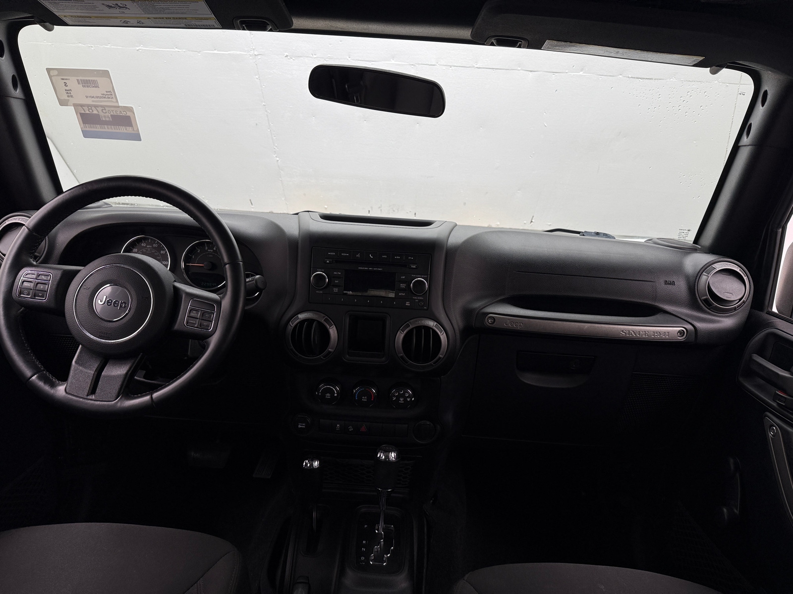 Thumbnail: 2016 Jeep Wrangler - 3