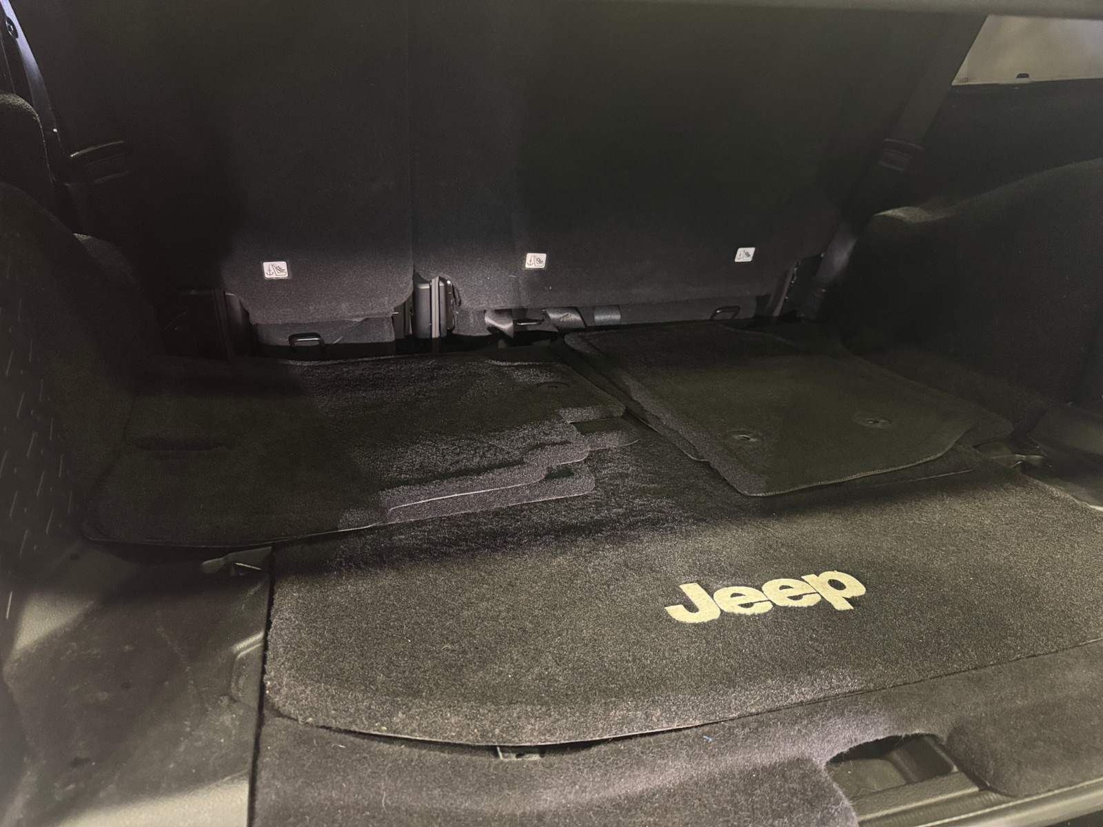 Thumbnail: 2016 Jeep Wrangler - 7