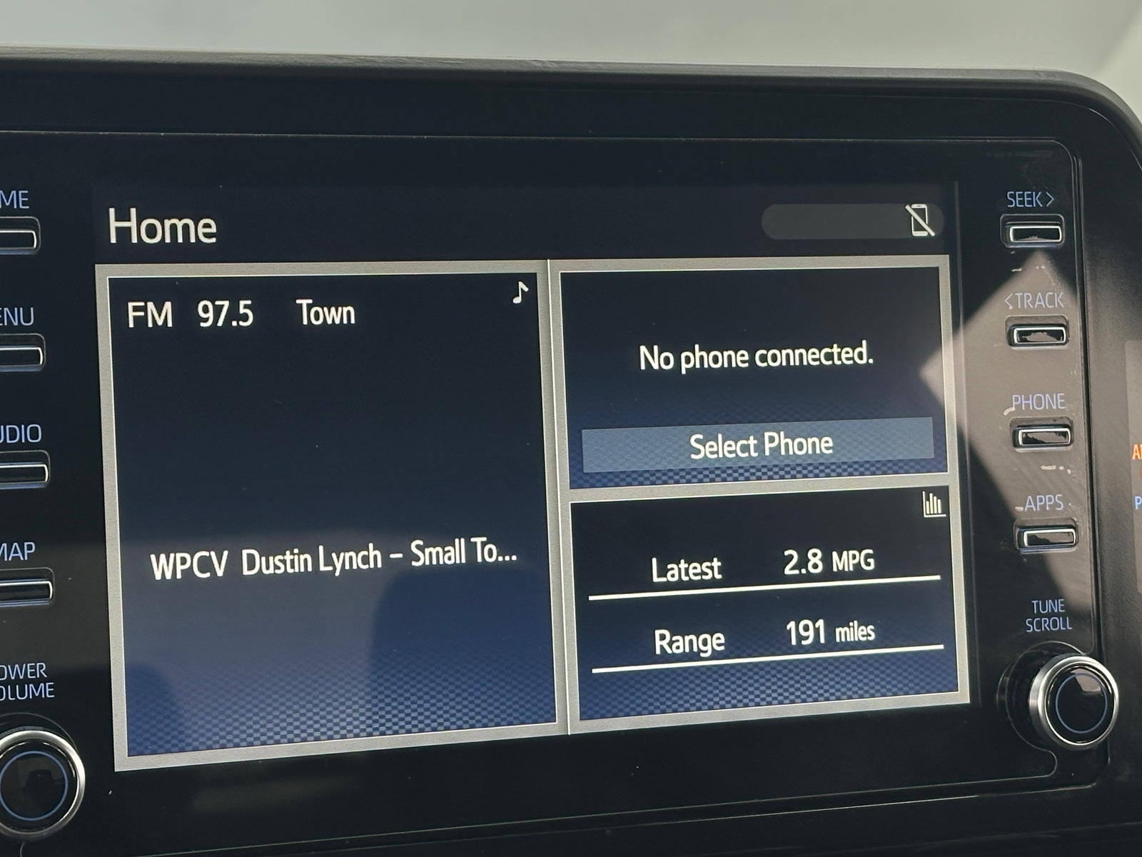 Thumbnail: 2019 Toyota C-HR - 4