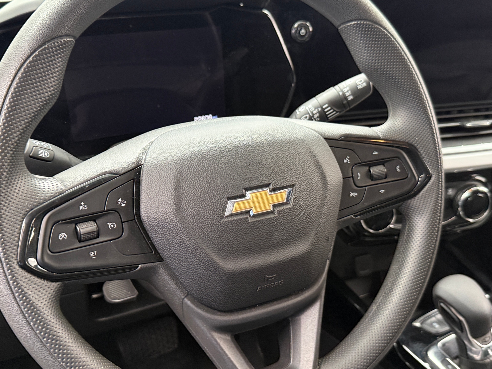 Thumbnail: 2025 Chevrolet Trax - 5