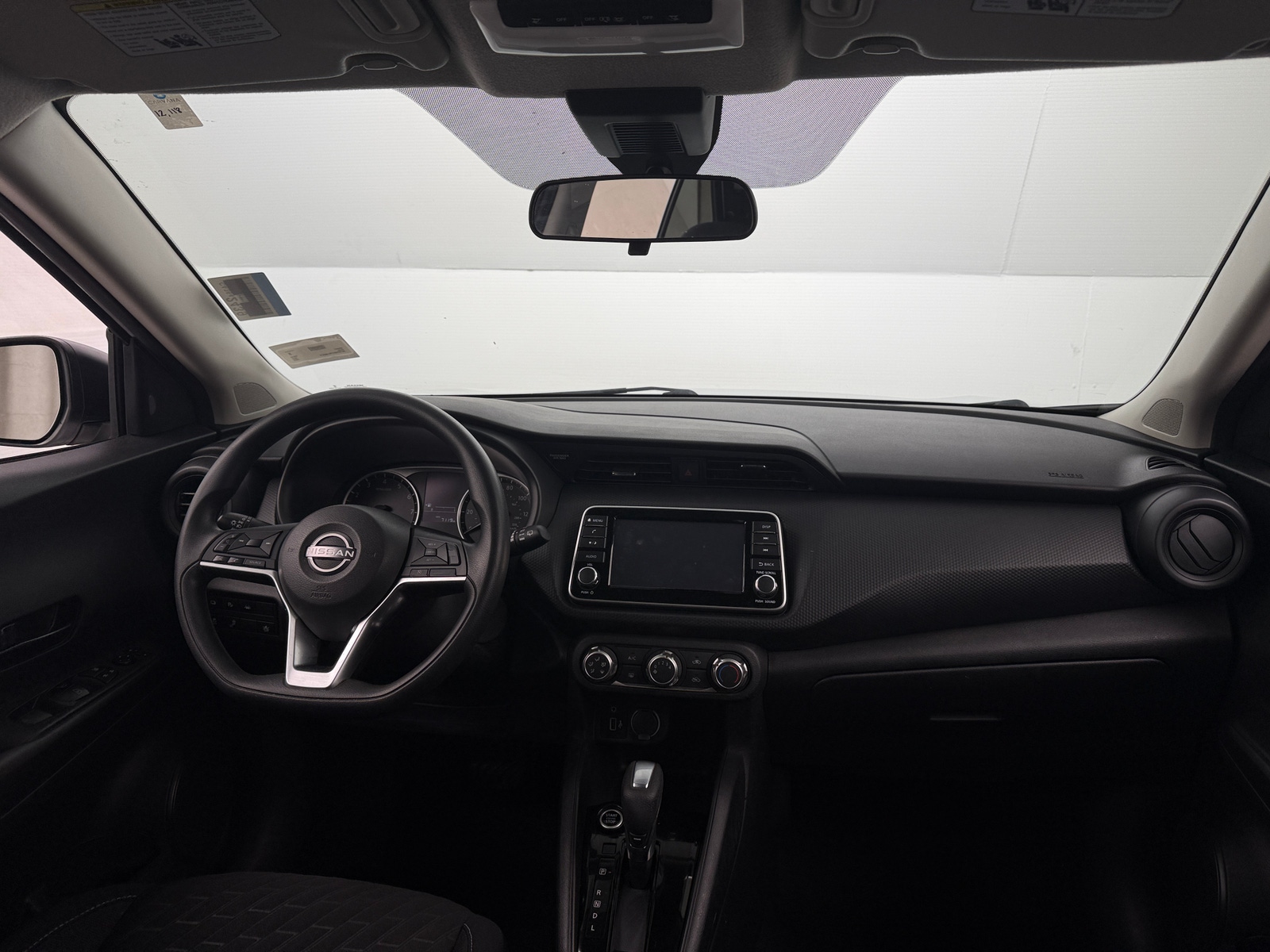 Thumbnail: 2022 Nissan Kicks - 3