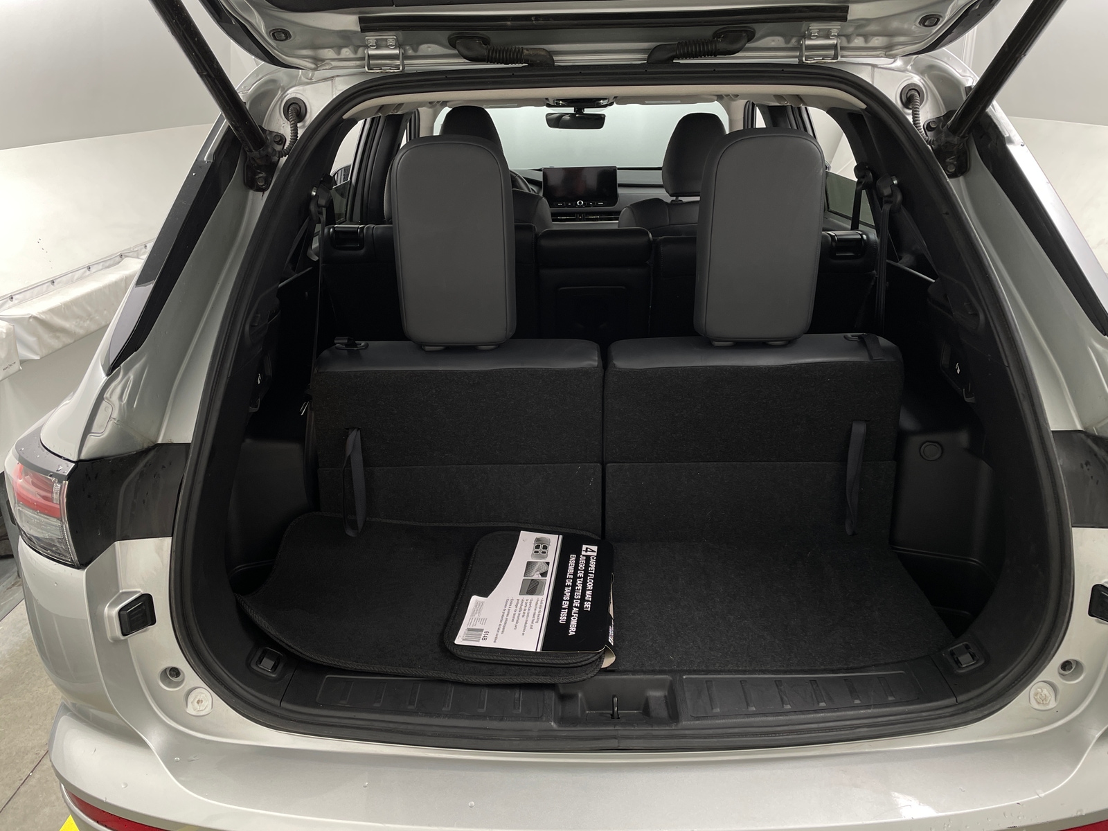 Thumbnail: 2025 Mitsubishi Outlander - 7