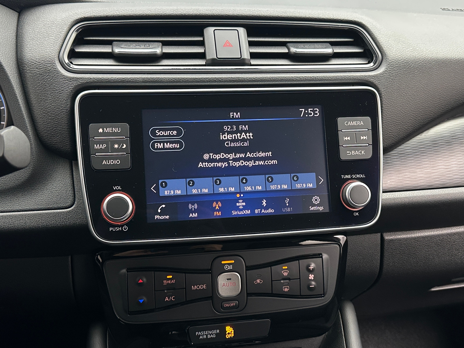 Thumbnail: 2024 Nissan Leaf - 4