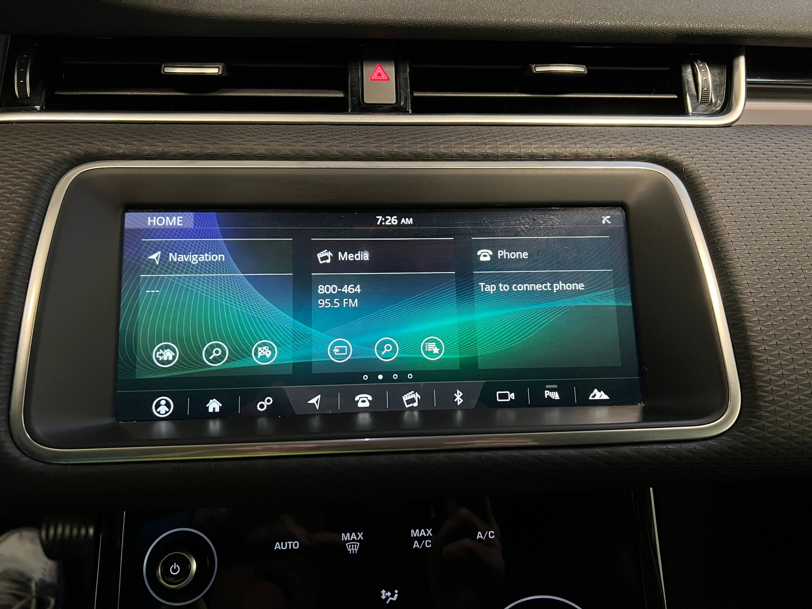 Thumbnail: 2020 Land Rover Range Rover Evoque - 3