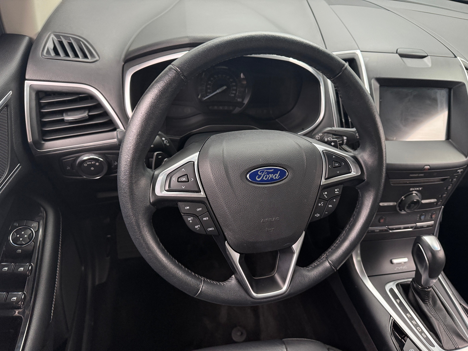 Thumbnail: 2016 Ford Edge - 4