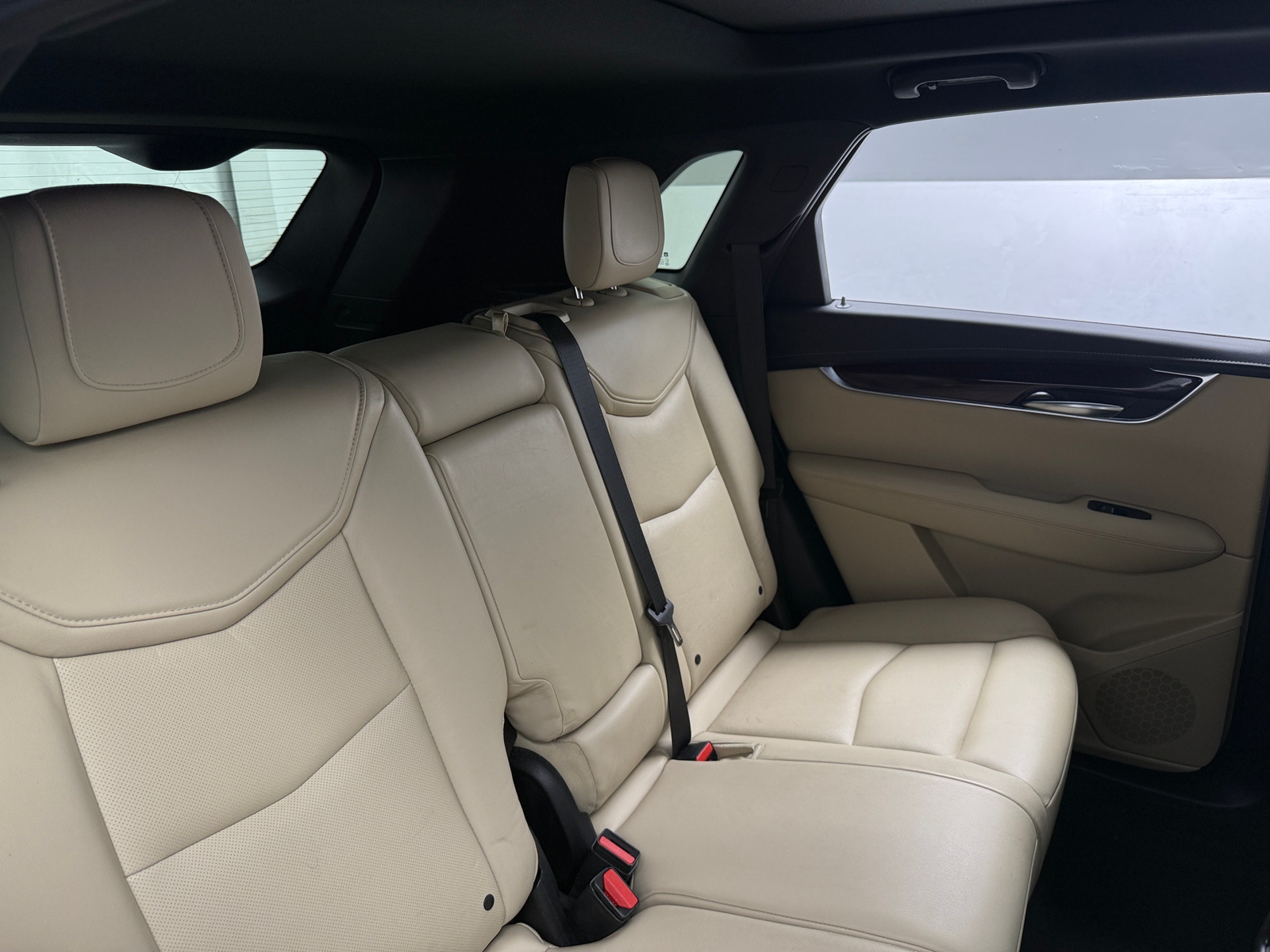 Thumbnail: 2017 Cadillac XT5 - 5