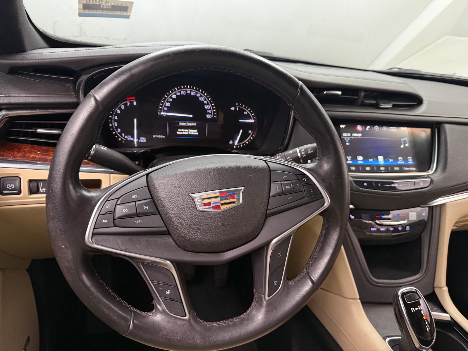 Thumbnail: 2017 Cadillac XT5 - 4