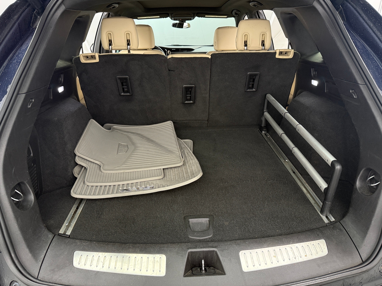 Thumbnail: 2017 Cadillac XT5 - 6