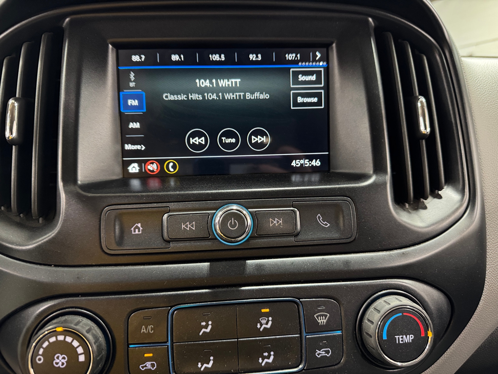 Thumbnail: 2019 Chevrolet Colorado - 4