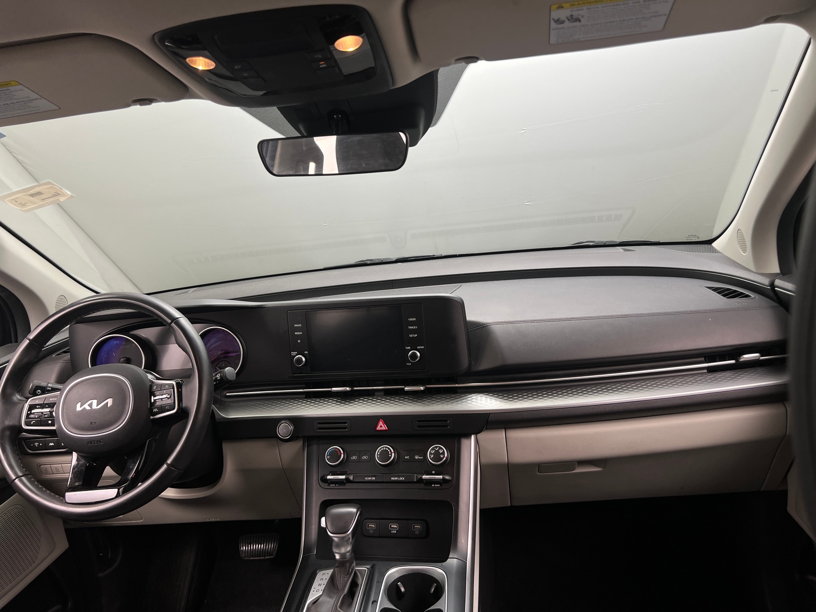 Thumbnail: 2024 Kia Carnival - 2