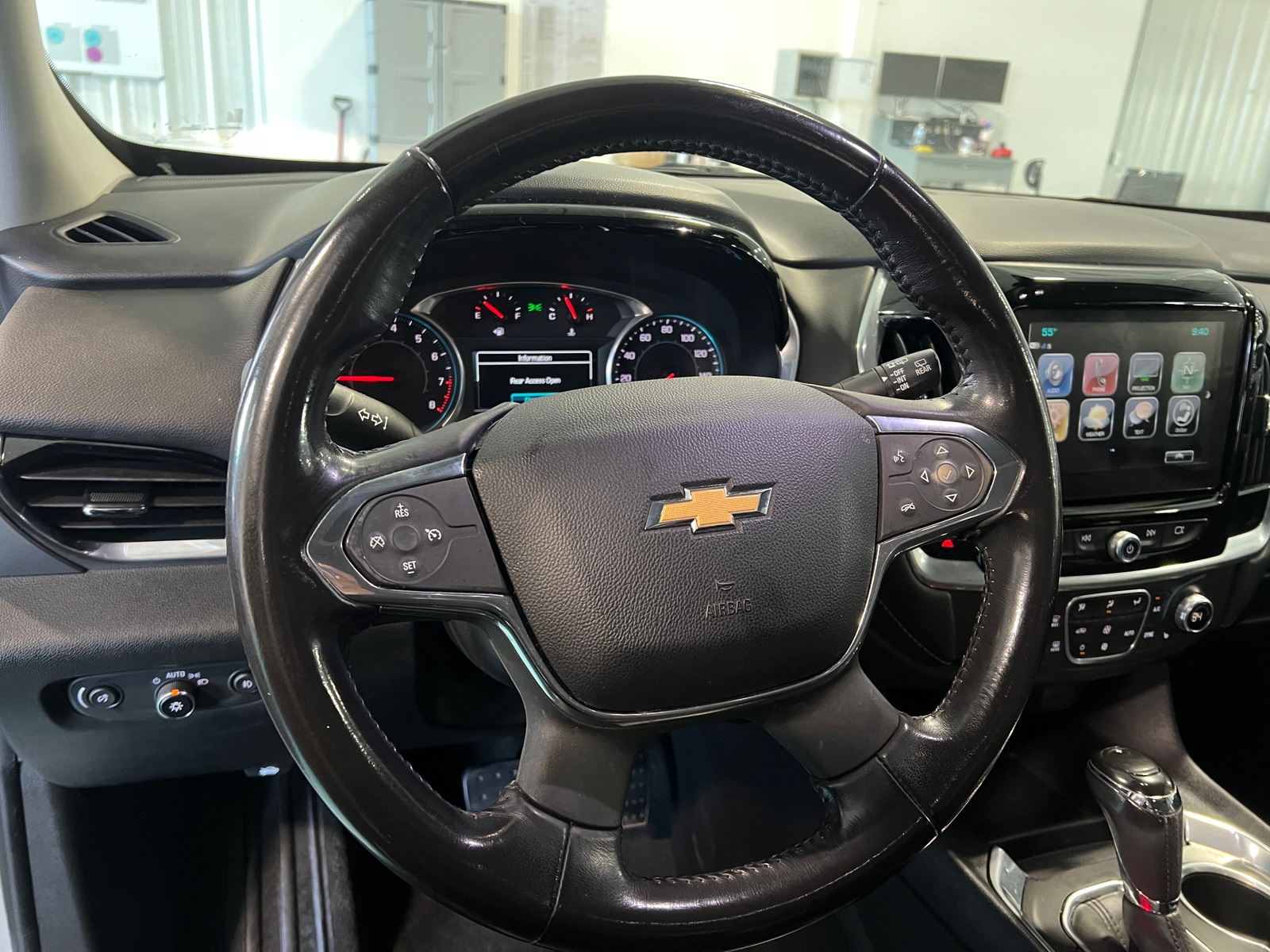 Thumbnail: 2019 Chevrolet Traverse - 4