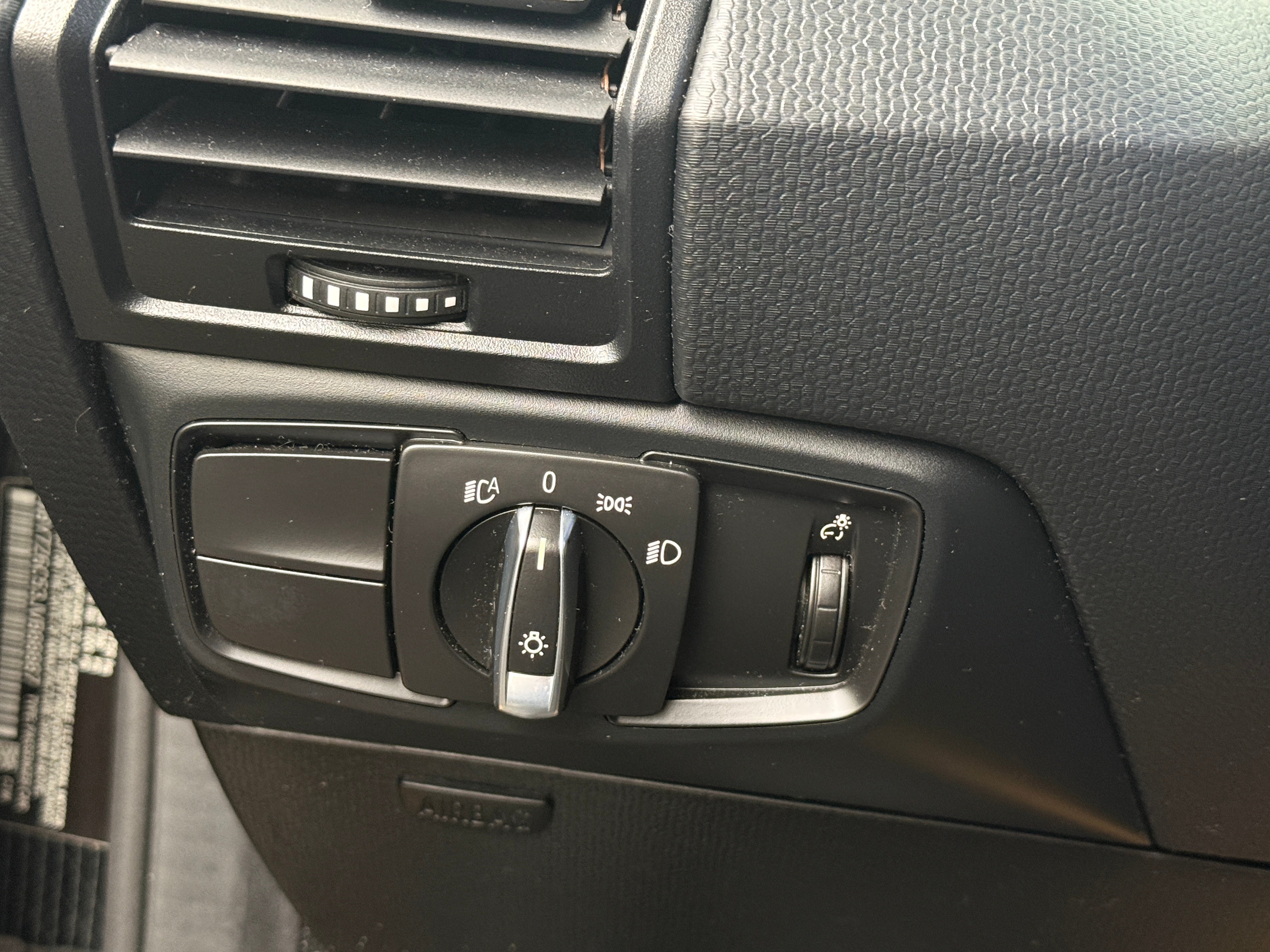 Used 2018 BMW i3 s with VIN WBY7Z6C53JVB88887 for sale in Oak Creek, WI