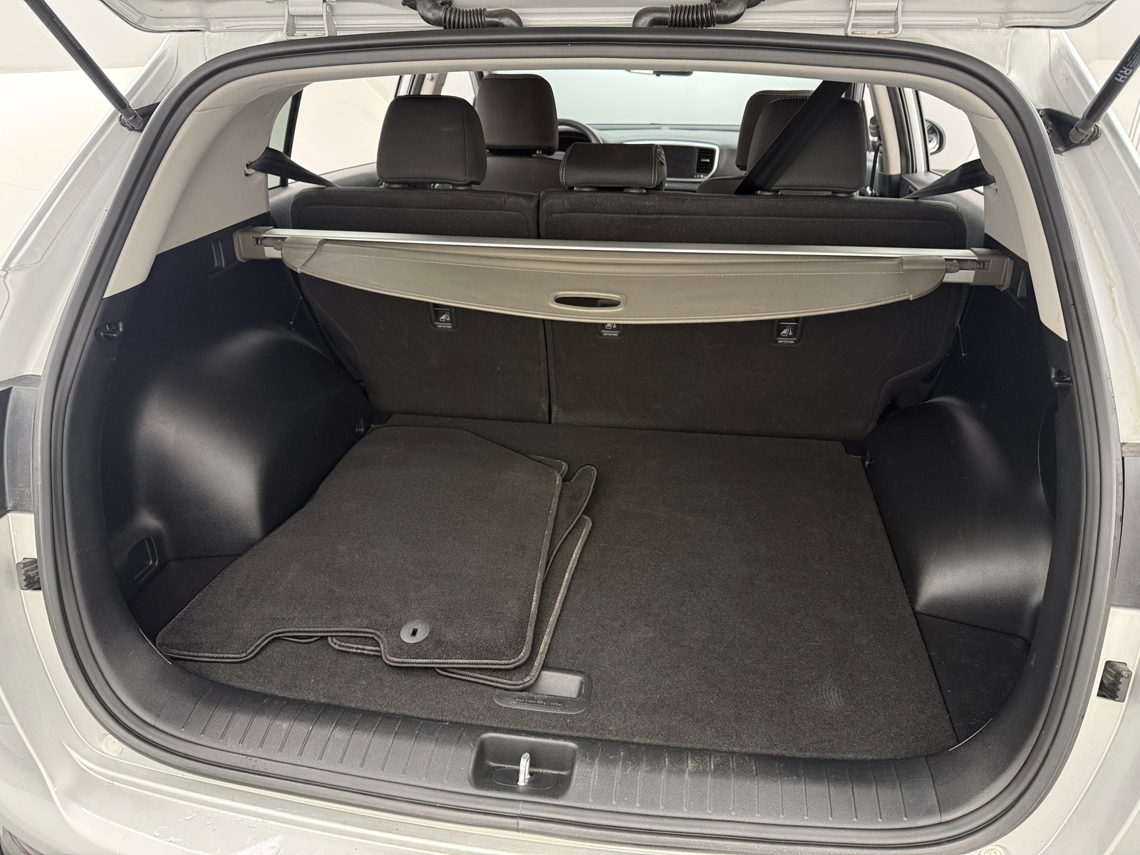 Thumbnail: 2020 Kia Sportage - 7