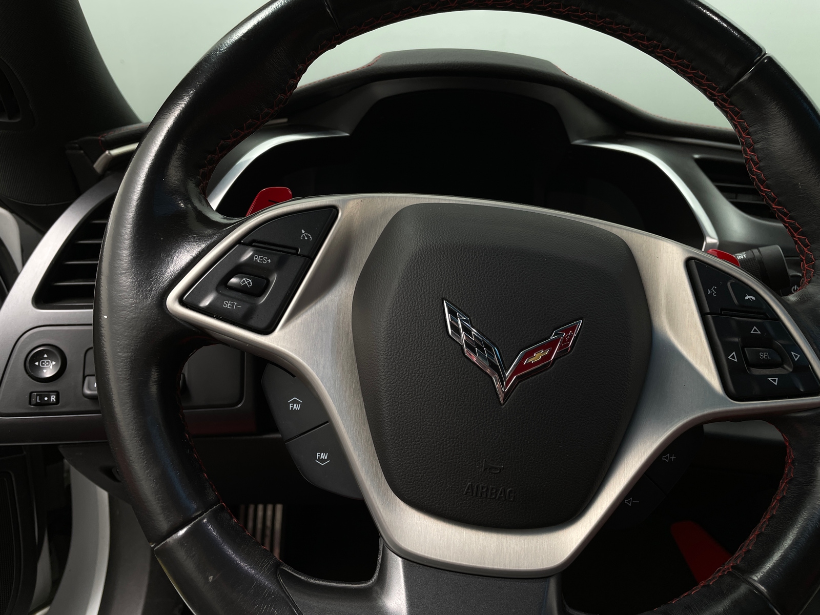 Thumbnail: 2017 Chevrolet Corvette - 3