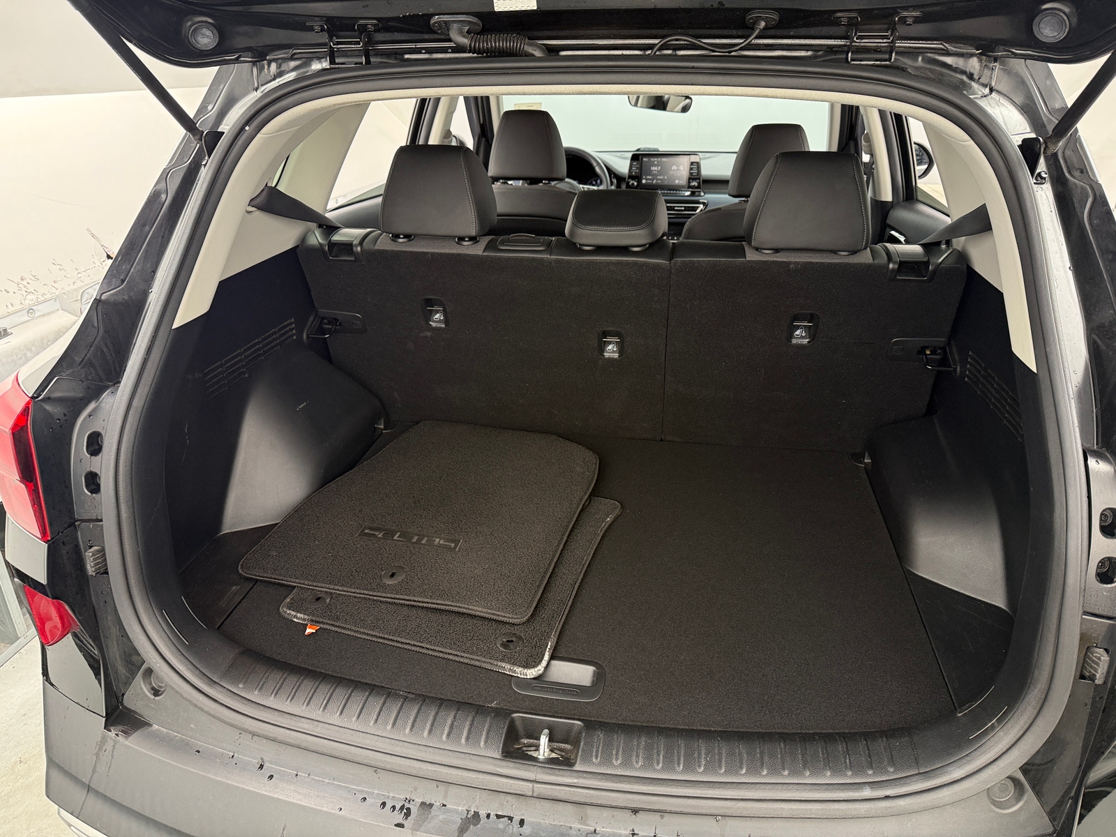 Thumbnail: 2023 Kia Seltos - 7