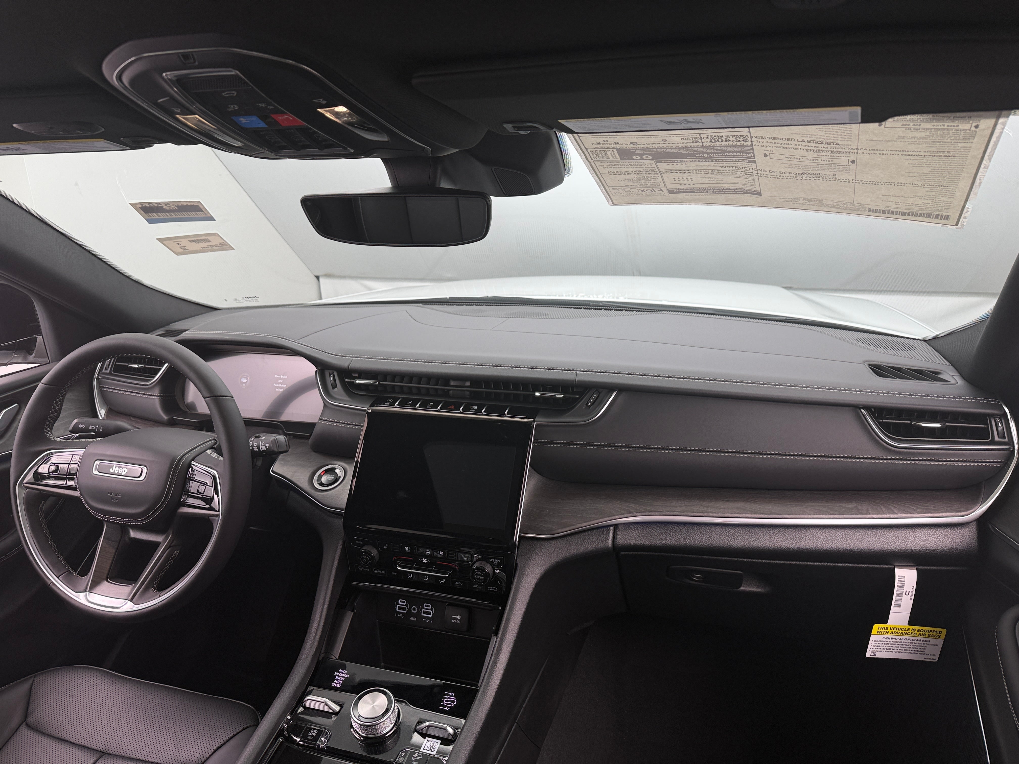 2025 Jeep Grand Cherokee Overland - Photo 5