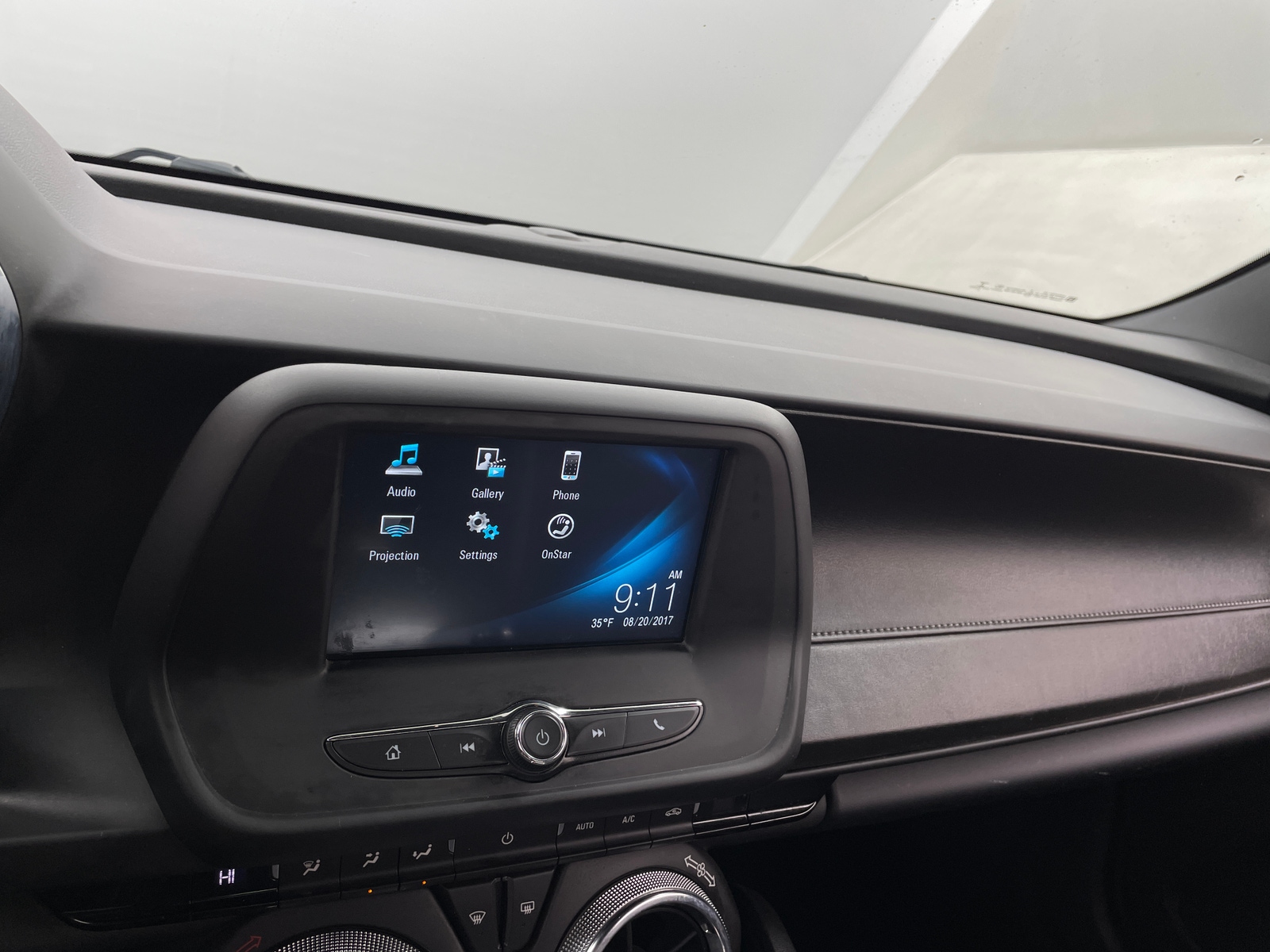 Thumbnail: 2017 Chevrolet Camaro - 4