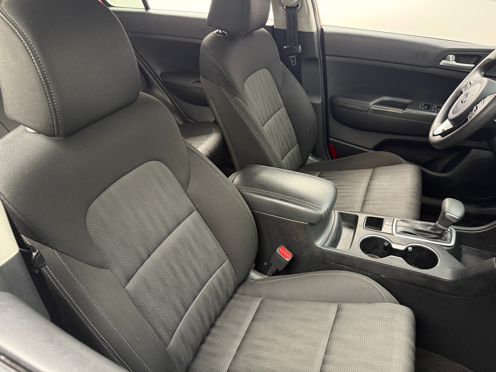 Thumbnail: 2019 Kia Sportage - 2