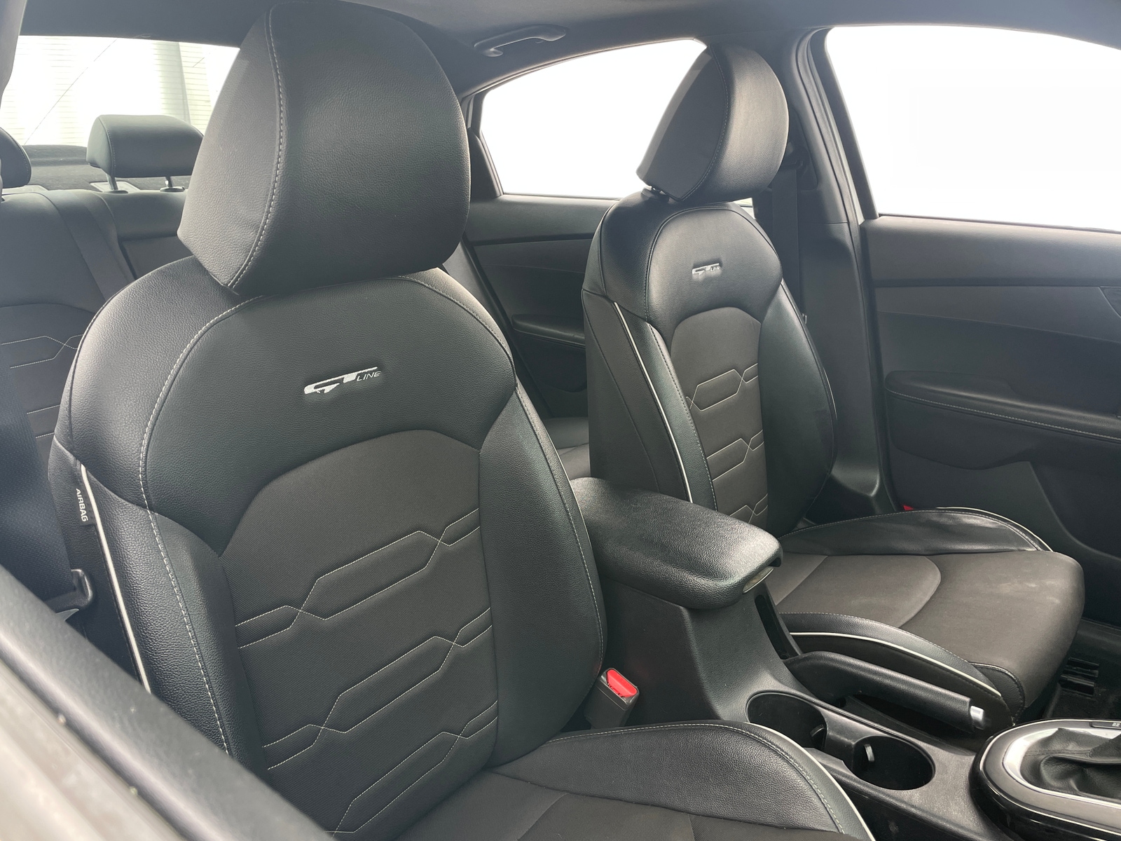 Thumbnail: 2020 Kia Forte - 2