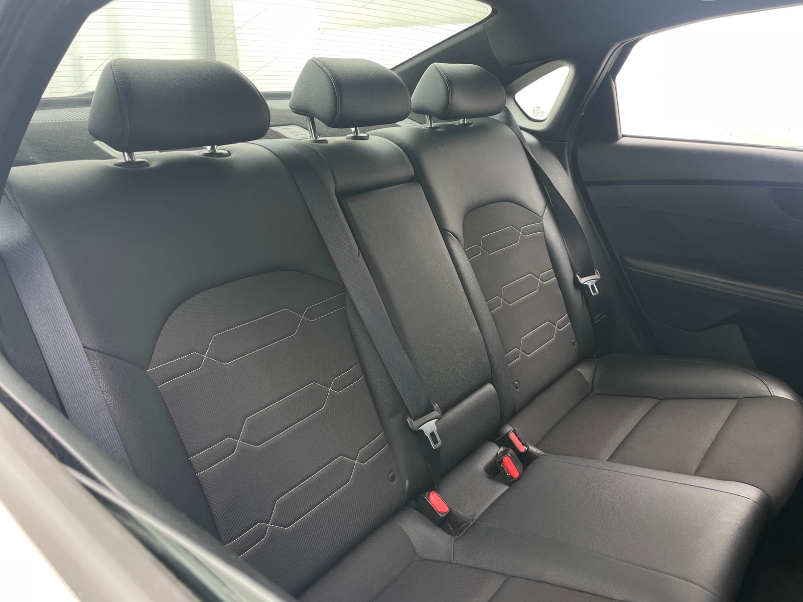 Thumbnail: 2020 Kia Forte - 6