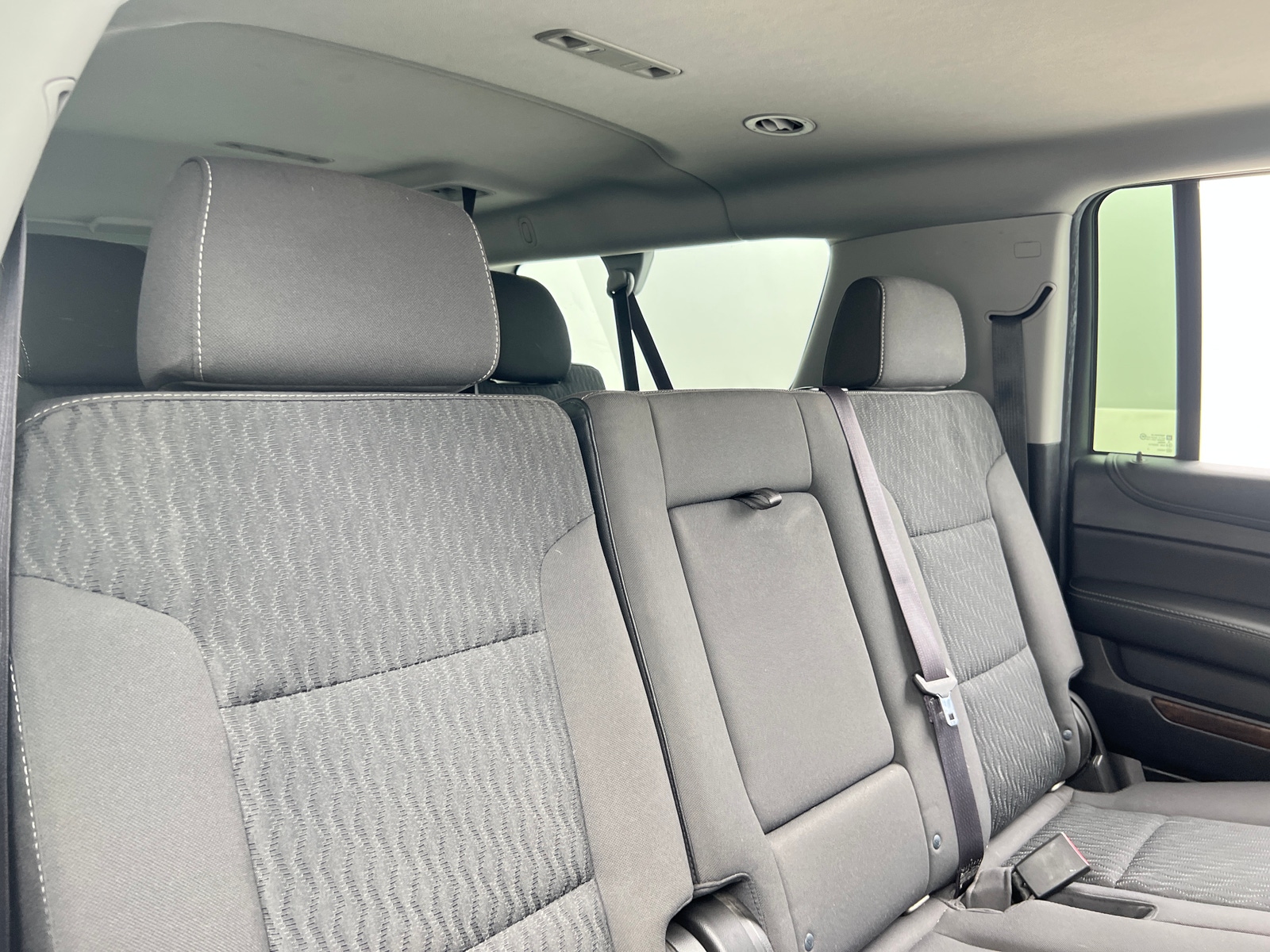 Thumbnail: 2017 Chevrolet Suburban - 6