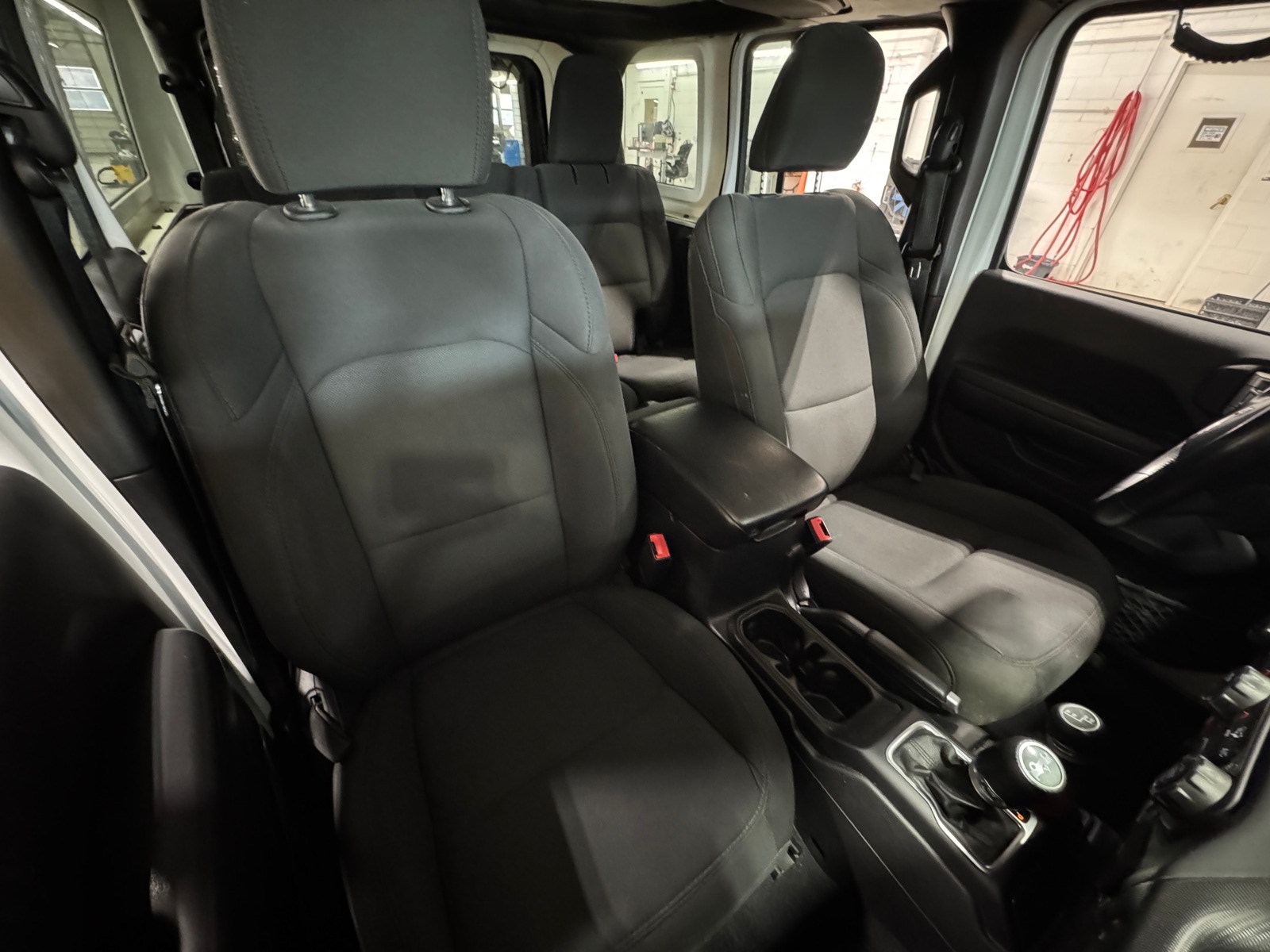 Thumbnail: 2019 Jeep Wrangler - 2