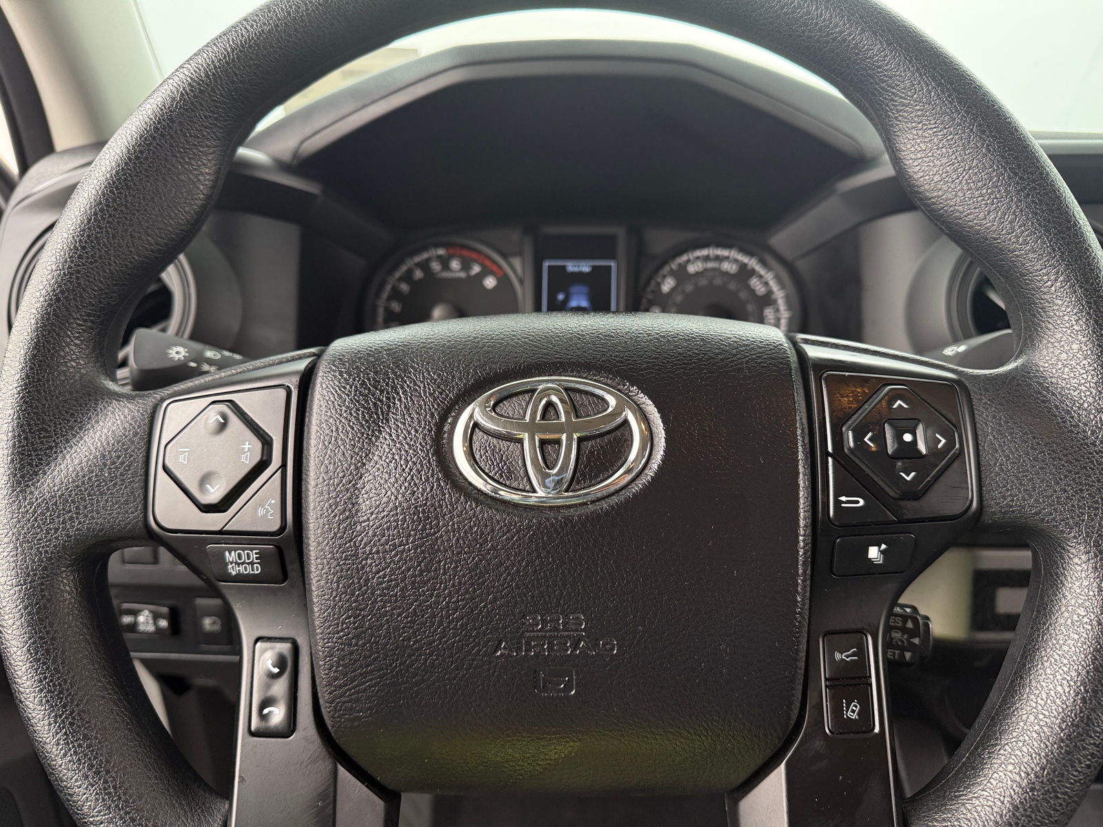 Thumbnail: 2021 Toyota Tacoma - 5