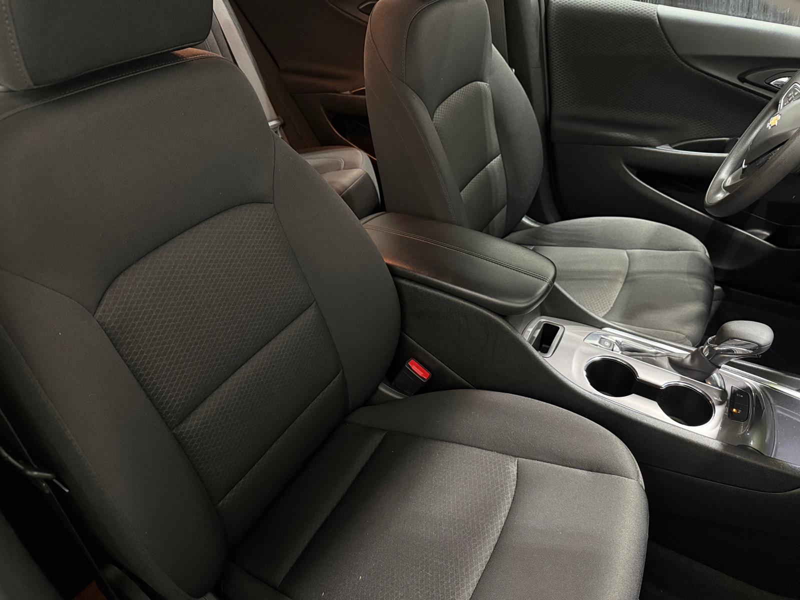 Thumbnail: 2024 Chevrolet Malibu - 2