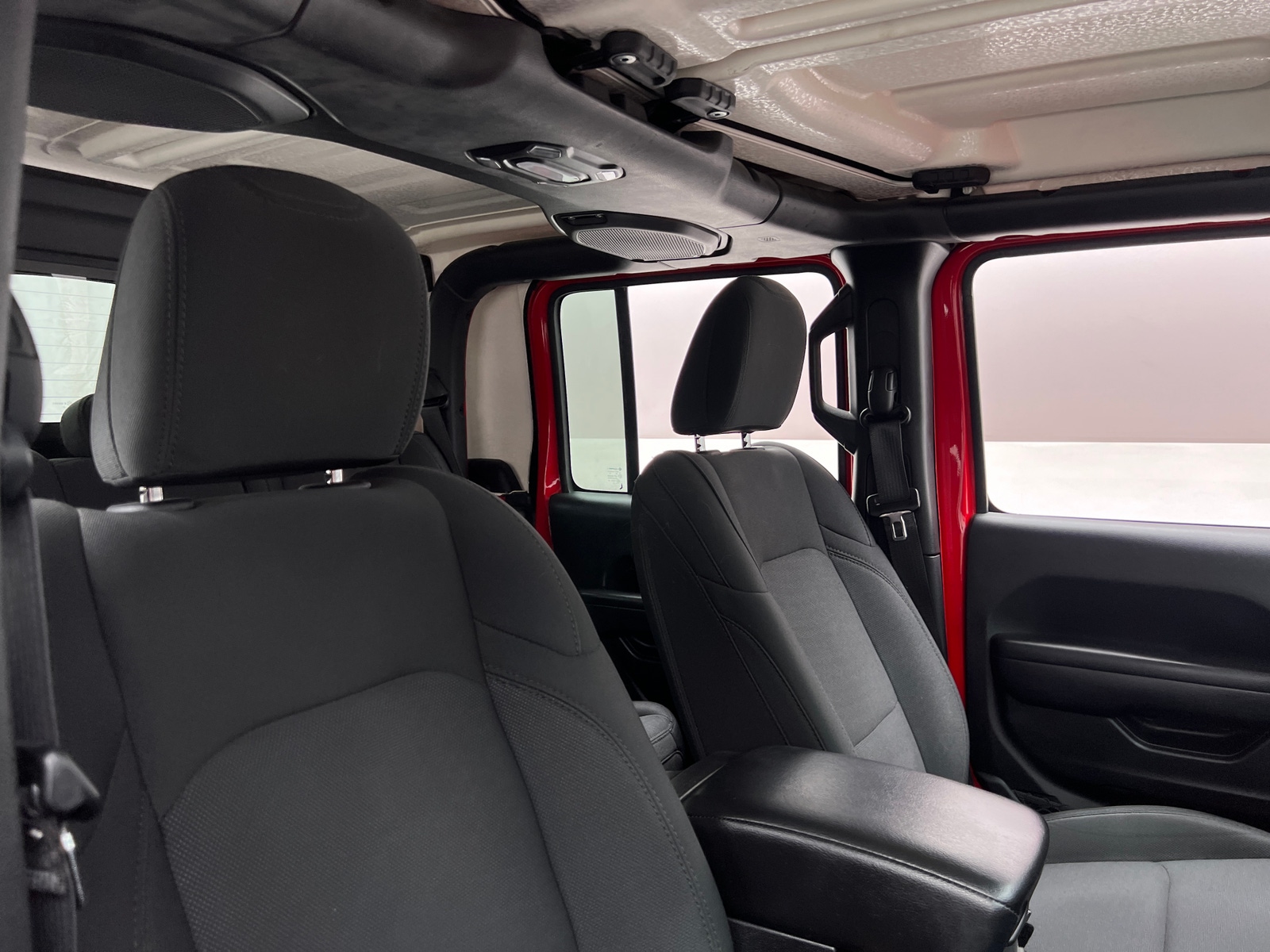 Thumbnail: 2021 Jeep Gladiator - 2