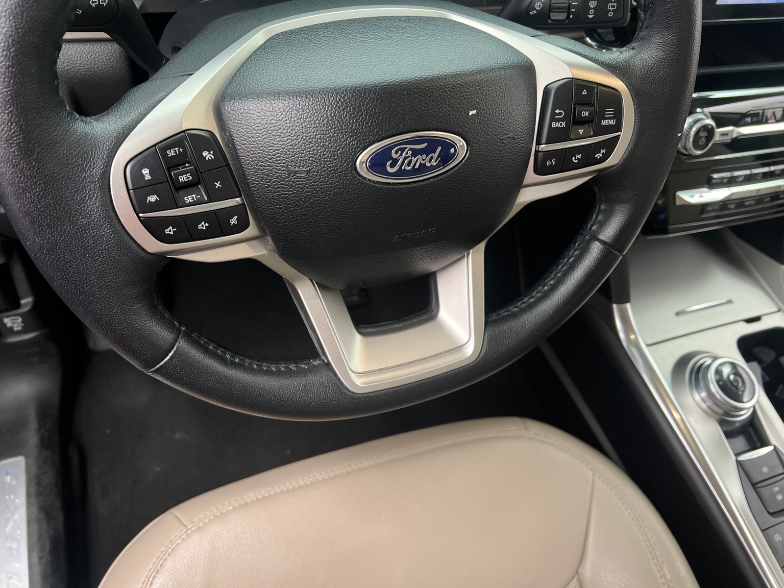 Thumbnail: 2024 Ford Explorer - 4