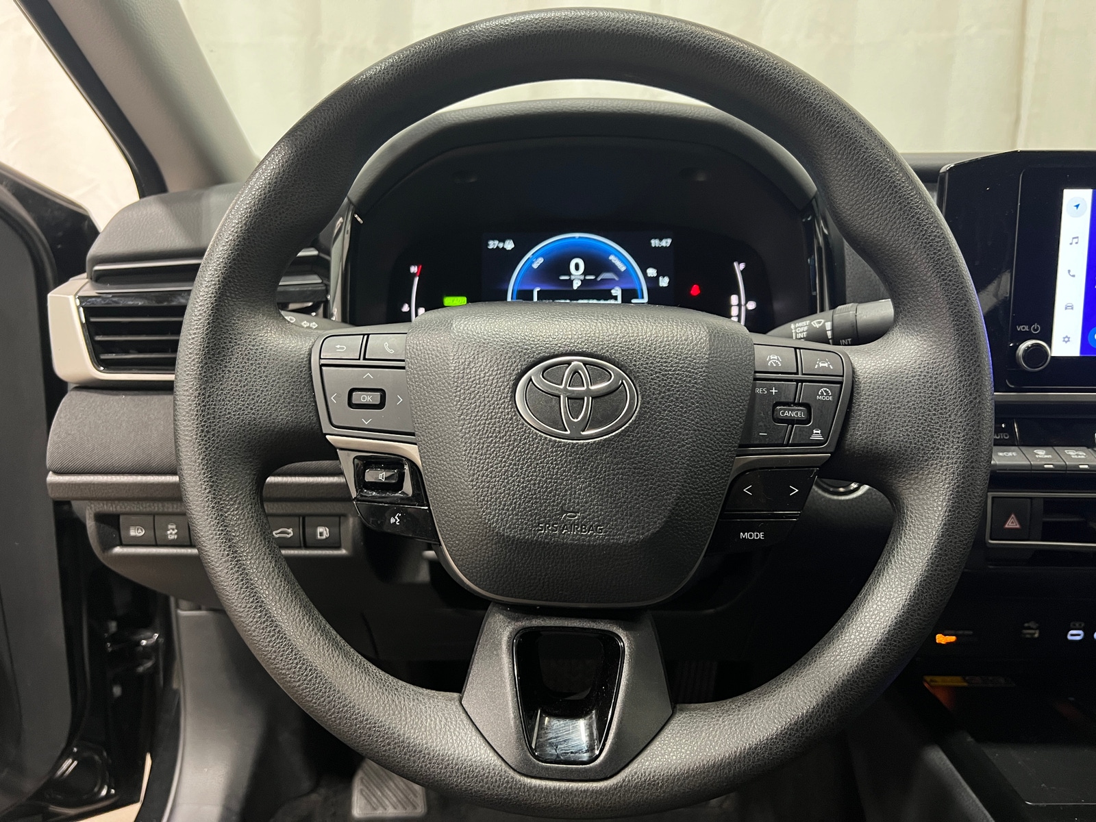 Thumbnail: 2025 Toyota Camry - 5