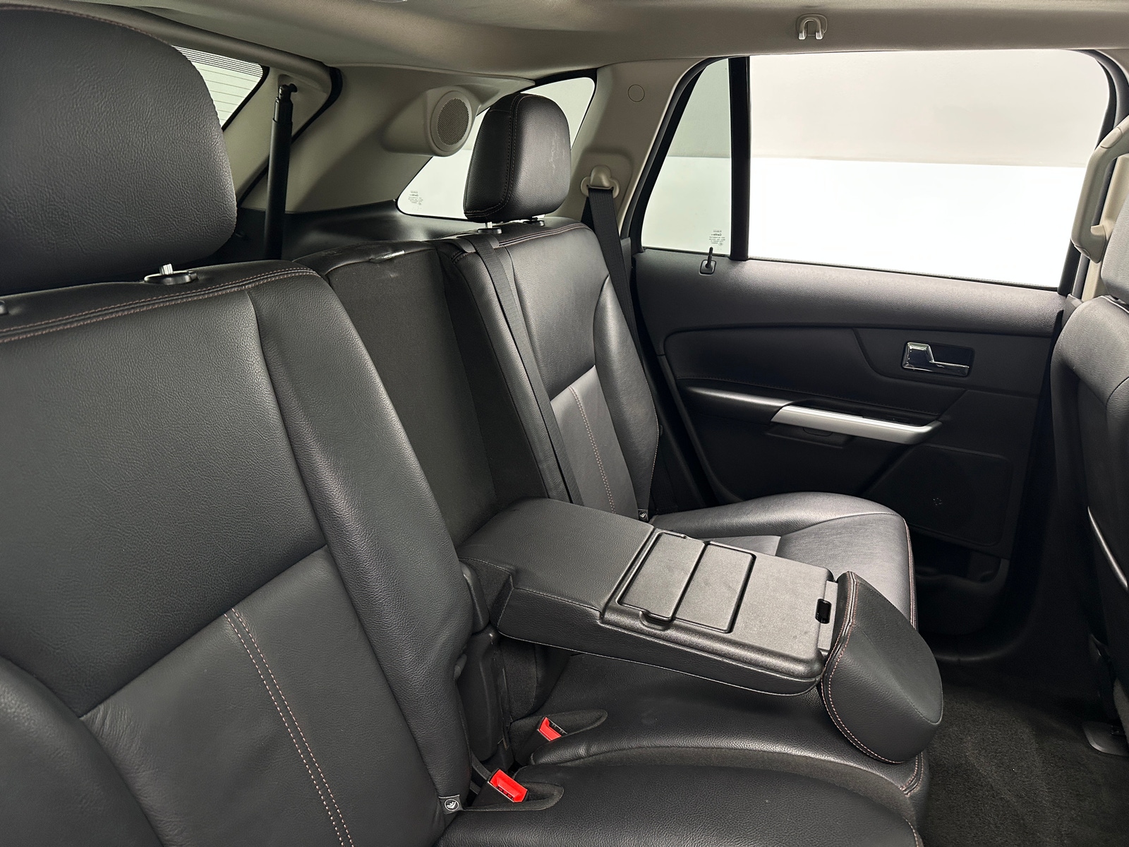 Thumbnail: 2013 Ford Edge - 5