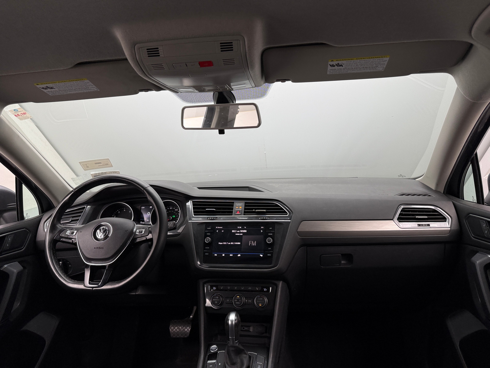 Thumbnail: 2018 Volkswagen Tiguan - 2