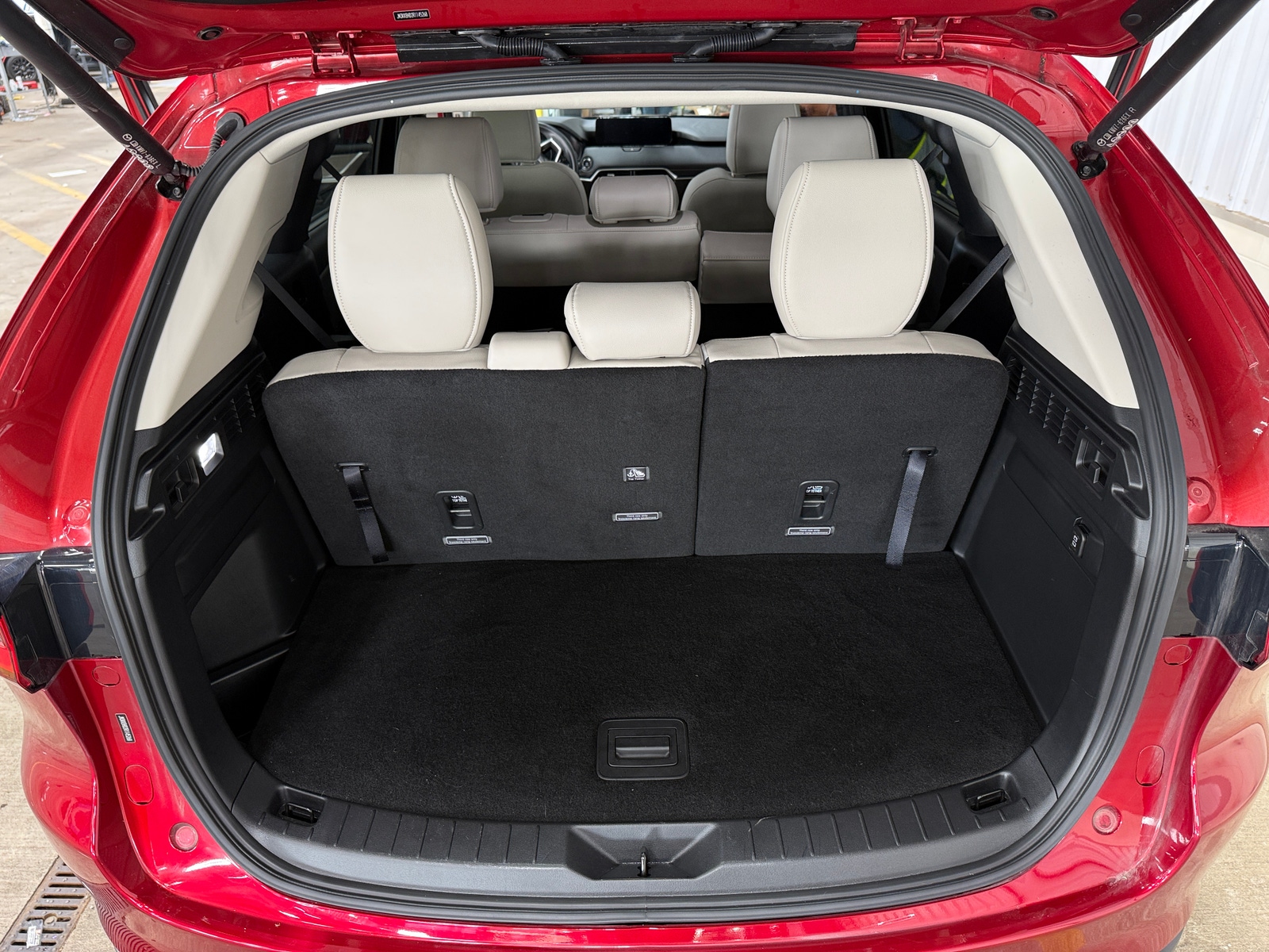 Thumbnail: 2024 Mazda CX-90 - 6