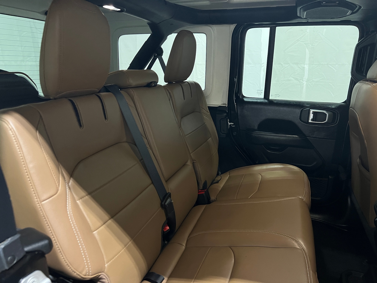 Thumbnail: 2022 Jeep Wrangler - 5