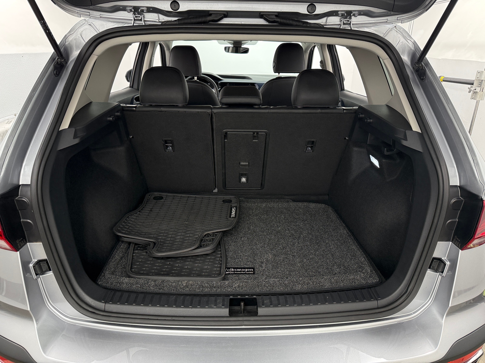 Thumbnail: 2024 Volkswagen Taos - 7