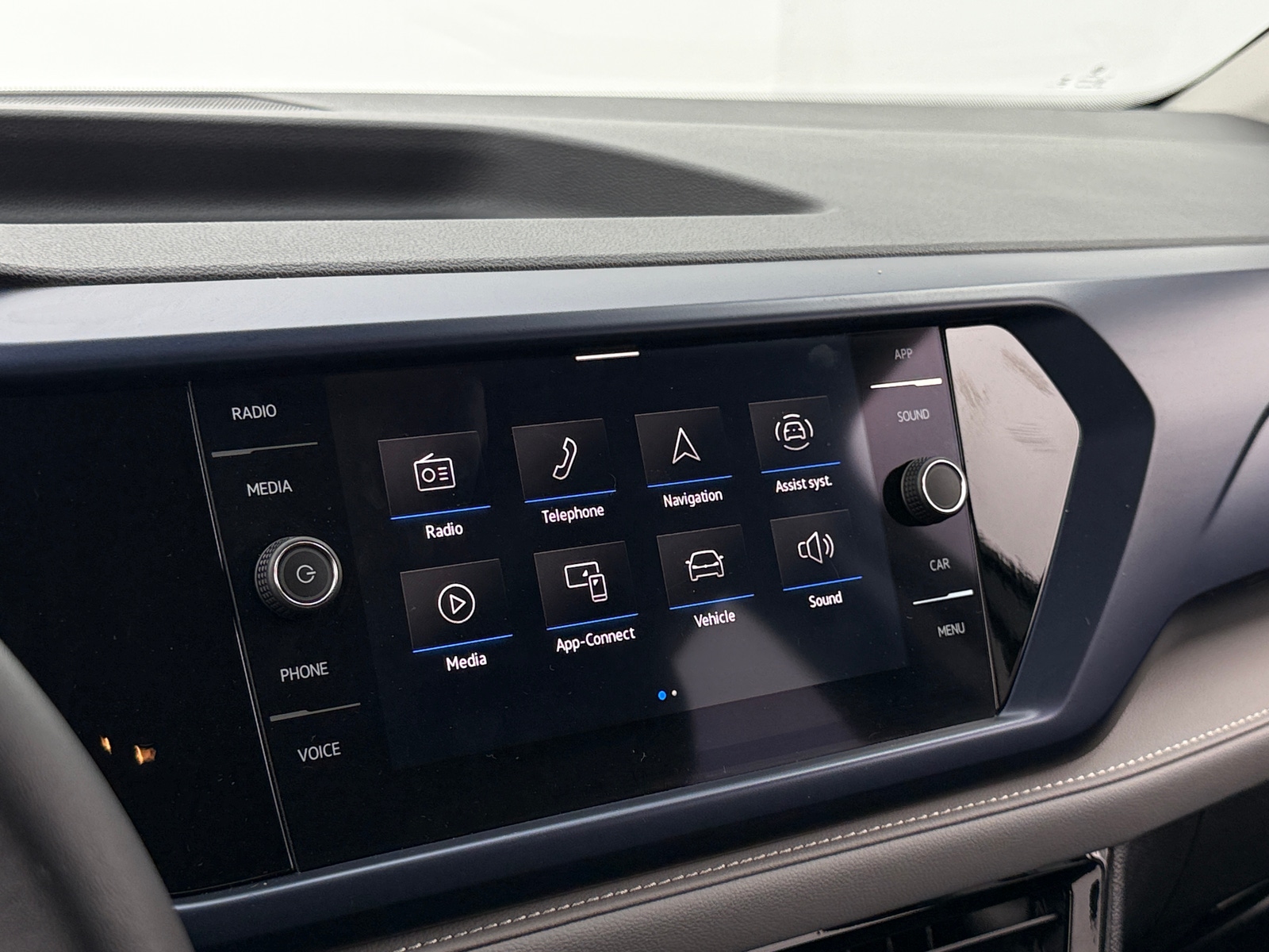 Thumbnail: 2024 Volkswagen Taos - 4