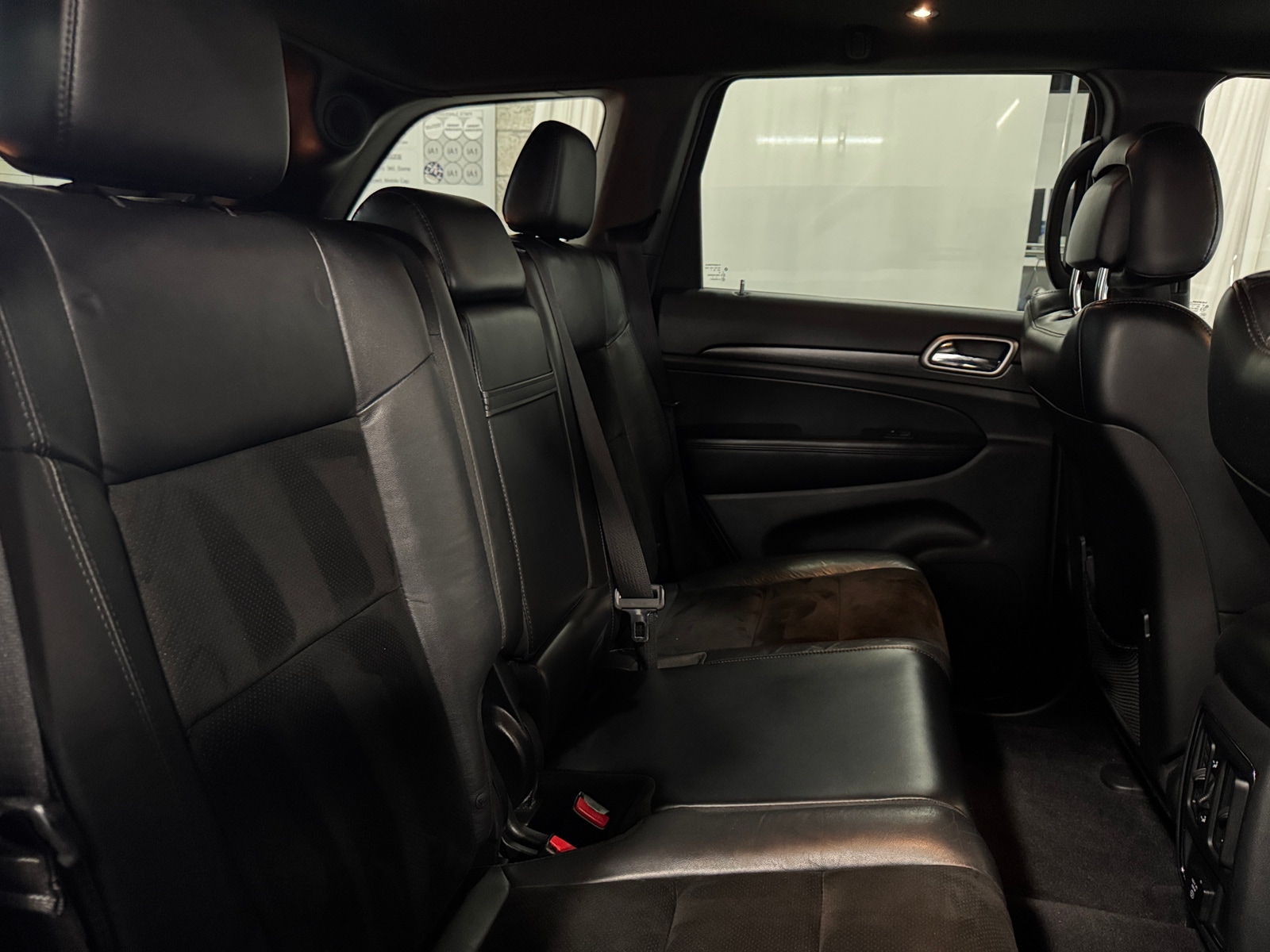 Thumbnail: 2017 Jeep Grand Cherokee - 5