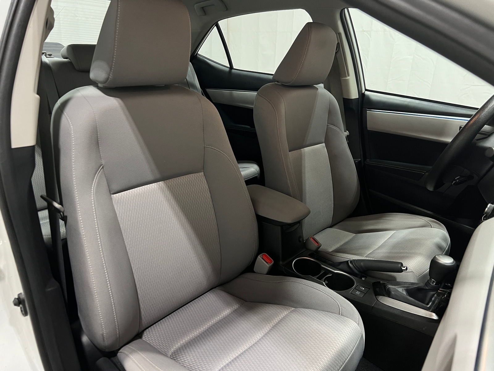 Thumbnail: 2014 Toyota Corolla - 2