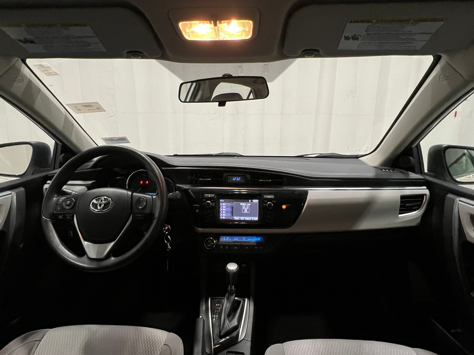 Thumbnail: 2014 Toyota Corolla - 3