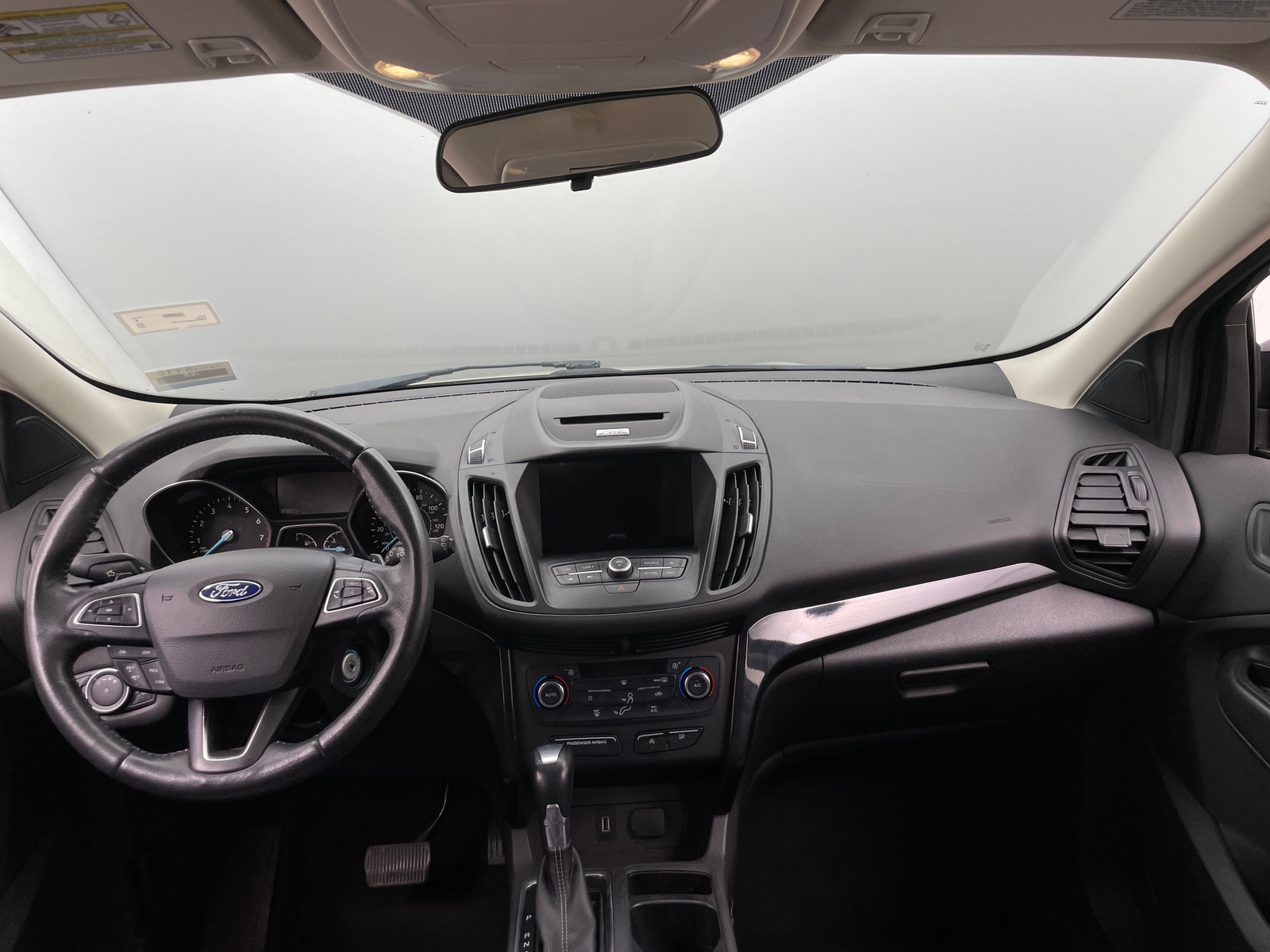 Thumbnail: 2017 Ford Escape - 3