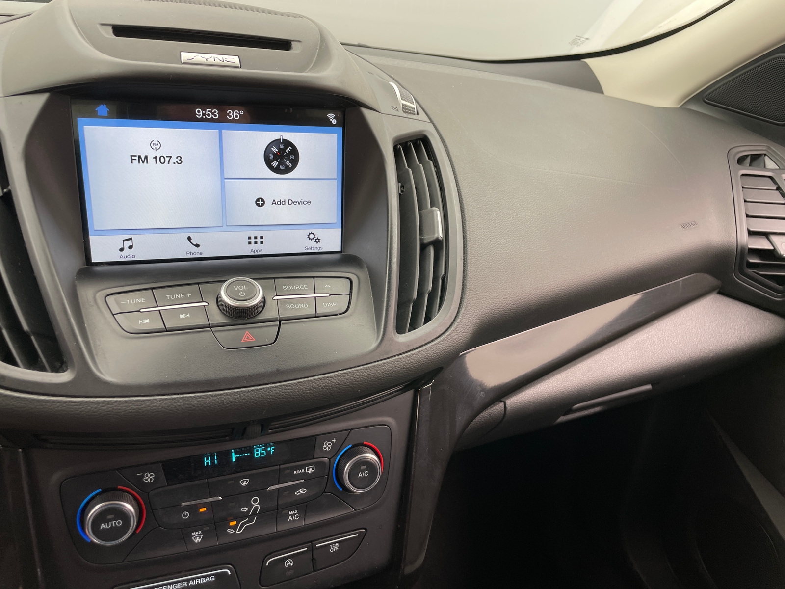 Thumbnail: 2017 Ford Escape - 4