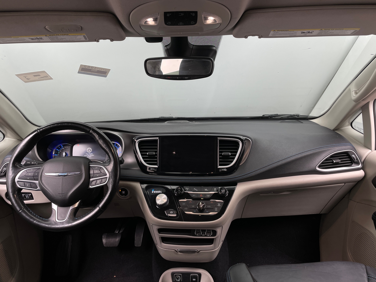 Thumbnail: 2021 Chrysler Pacifica - 2