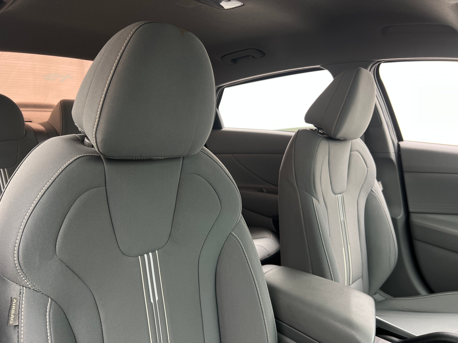 Thumbnail: 2023 Hyundai Elantra - 2