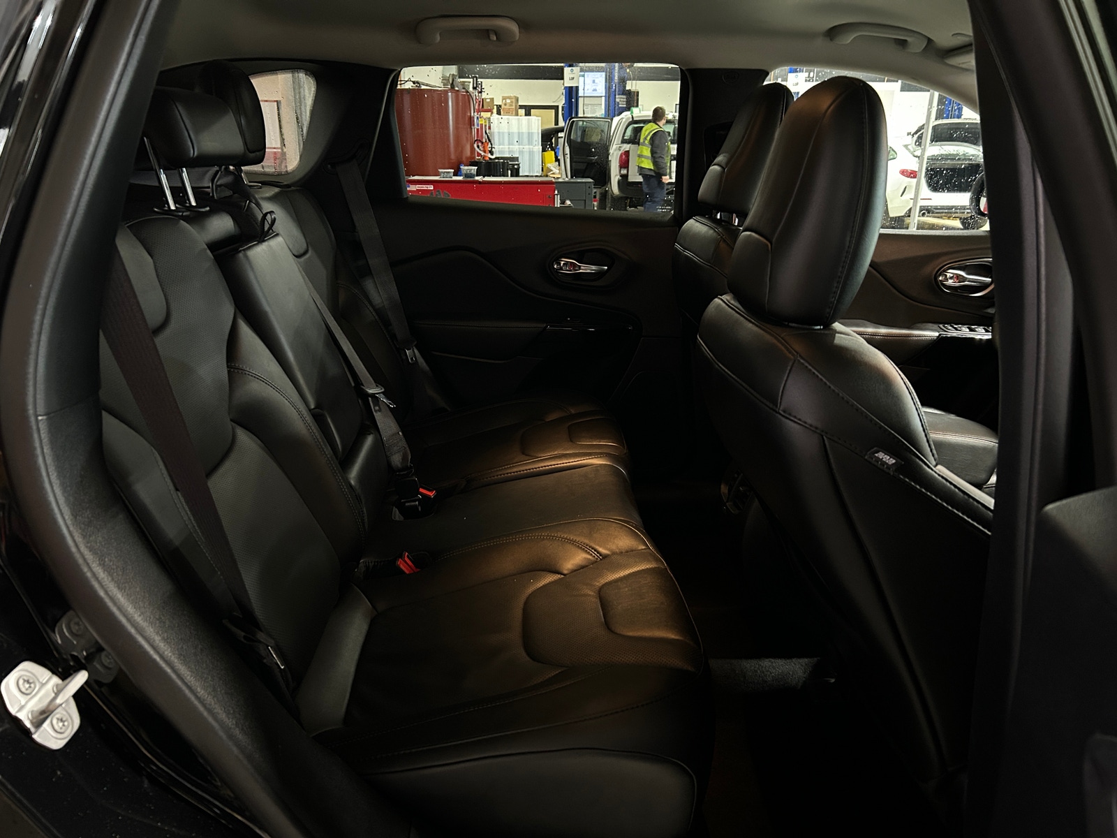 Thumbnail: 2023 Jeep Cherokee - 5