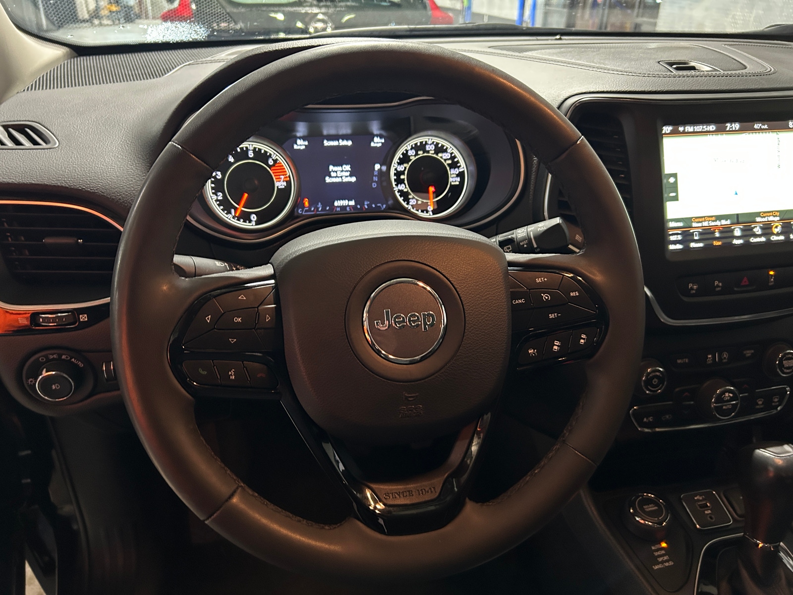 Thumbnail: 2023 Jeep Cherokee - 4