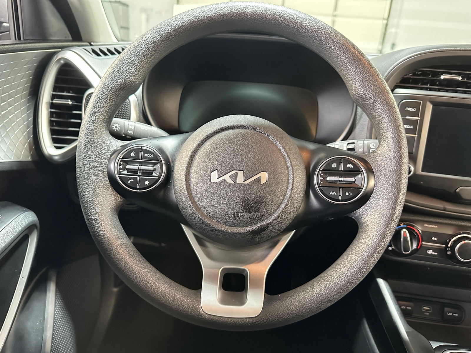 Thumbnail: 2024 Kia Soul - 5