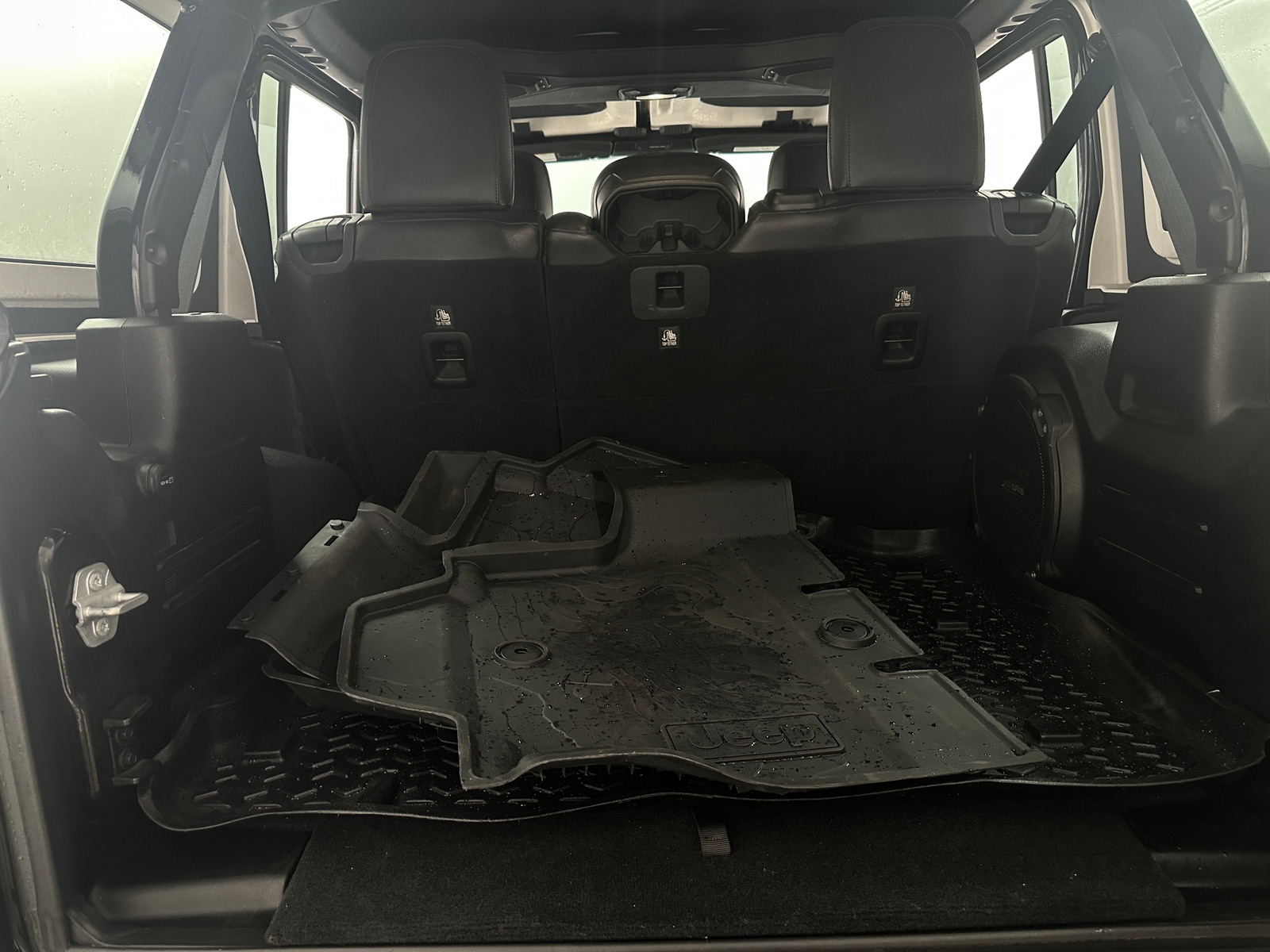 Thumbnail: 2018 Jeep Wrangler - 6