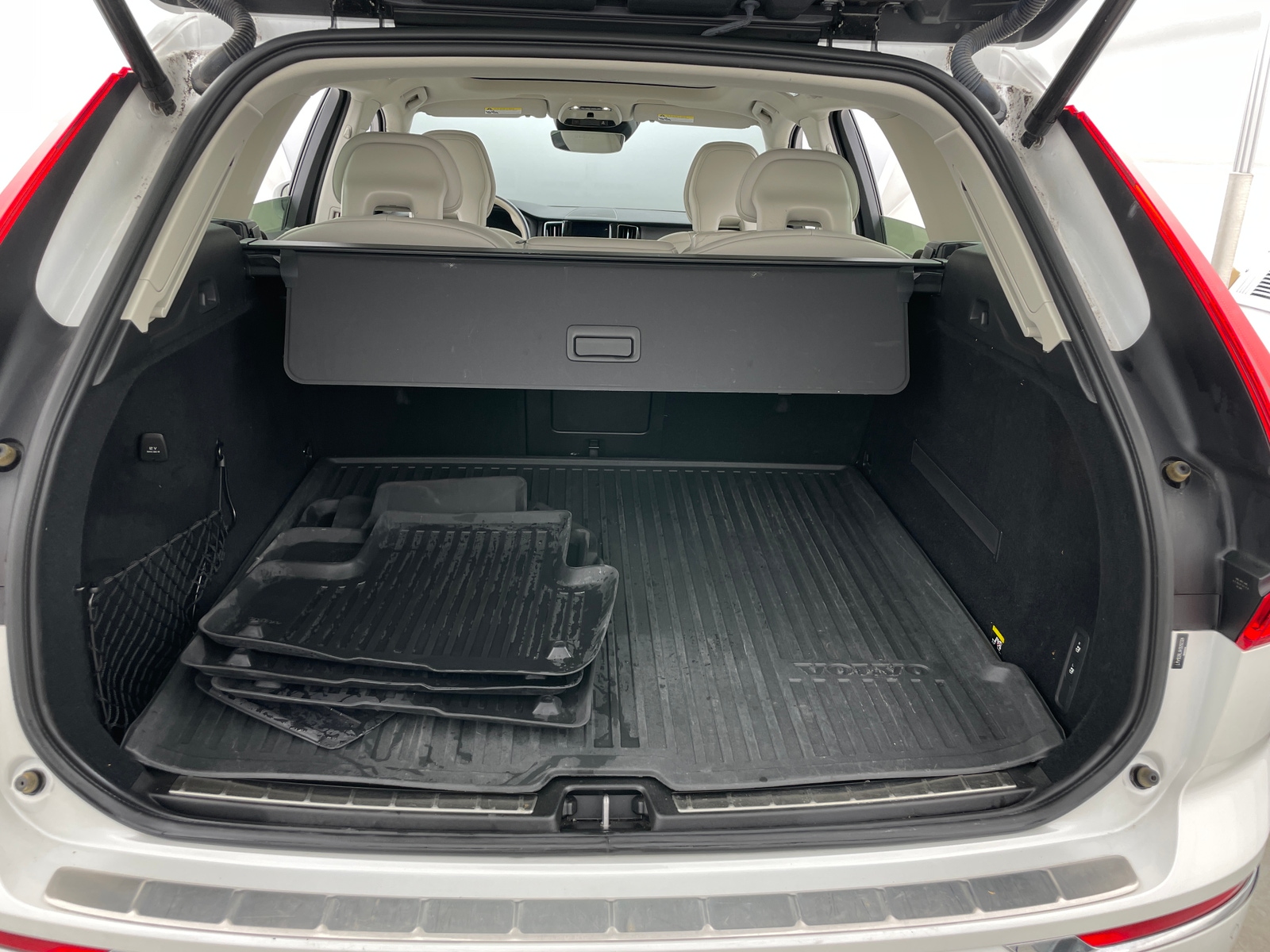 Thumbnail: 2019 Volvo XC60 - 6